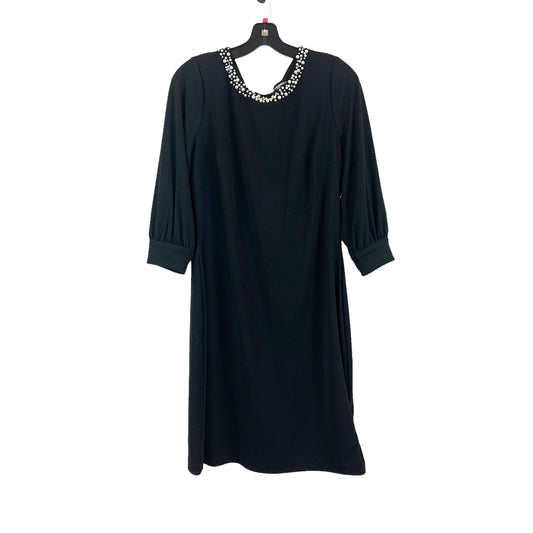 Dress Casual Short By Karl Lagerfeld  Size: M