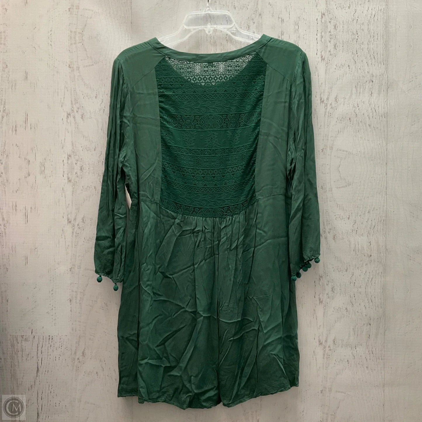 Dress Casual Short By Umgee In Green, Size: L