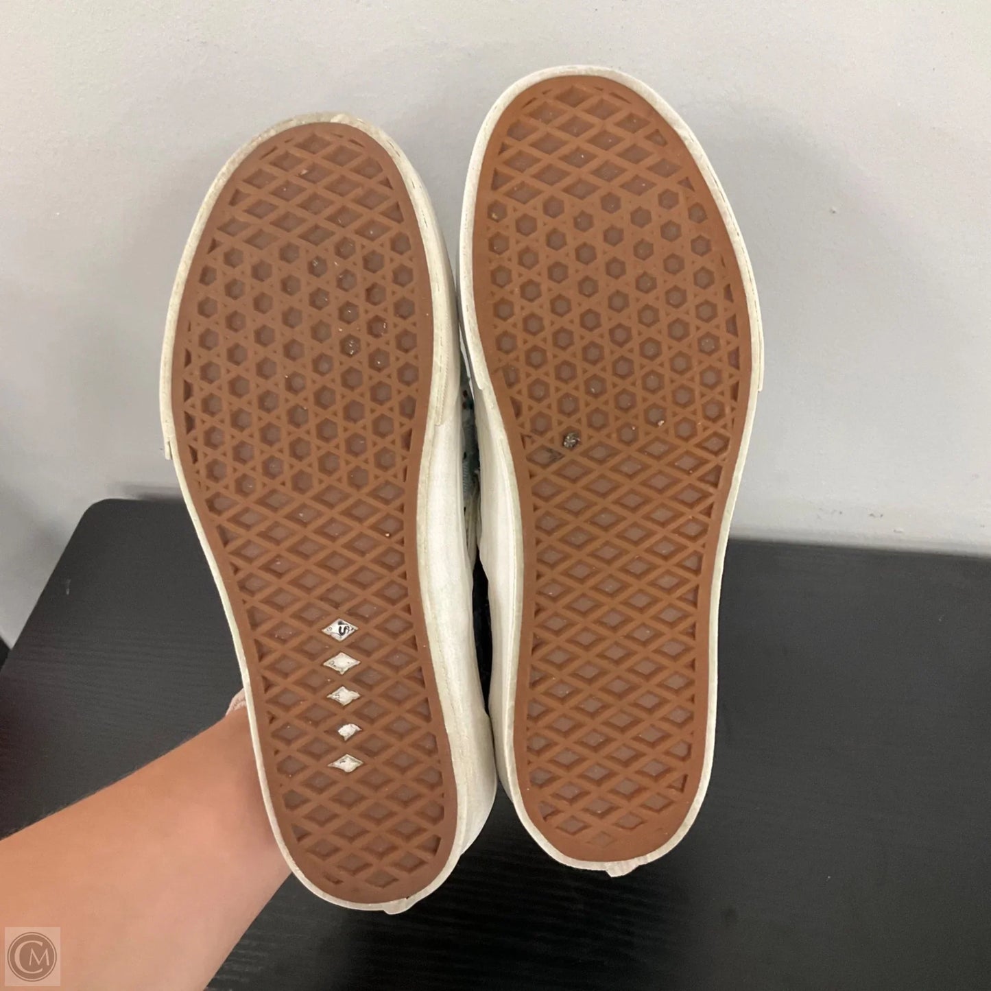 Shoes Sneakers By Vans In Blue, Size: 8.5