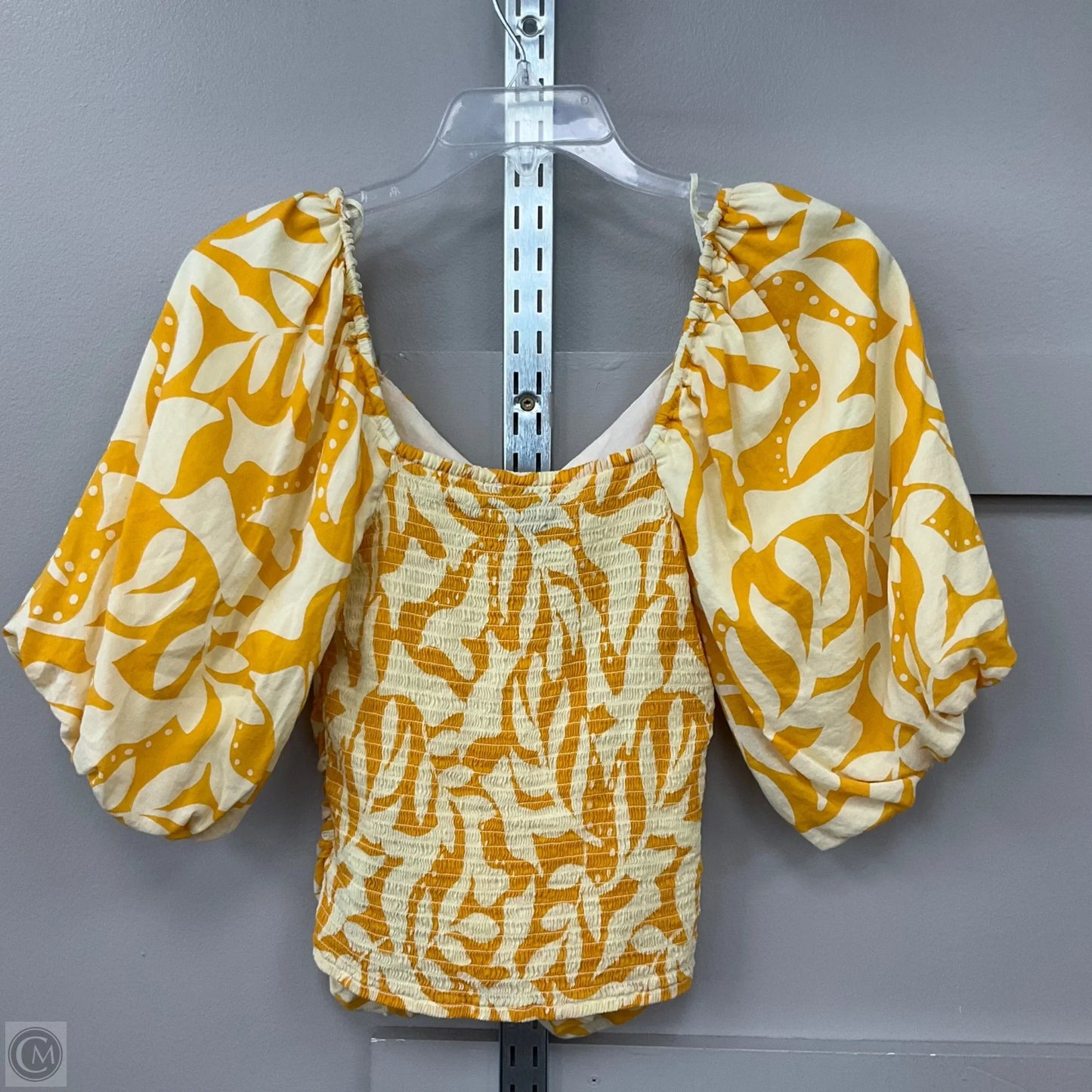 Top Short Sleeve By Gap In Floral Print