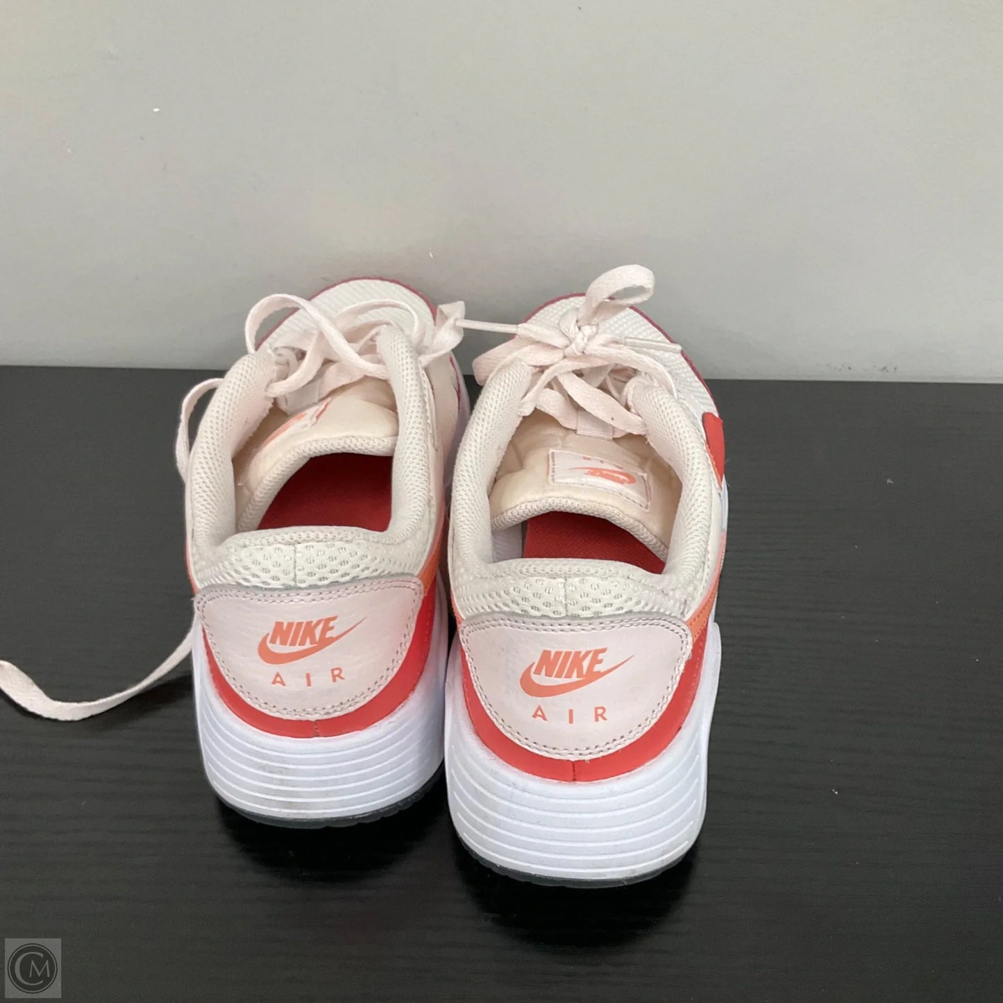 Shoes Athletic By Nike In Coral, Size: 8