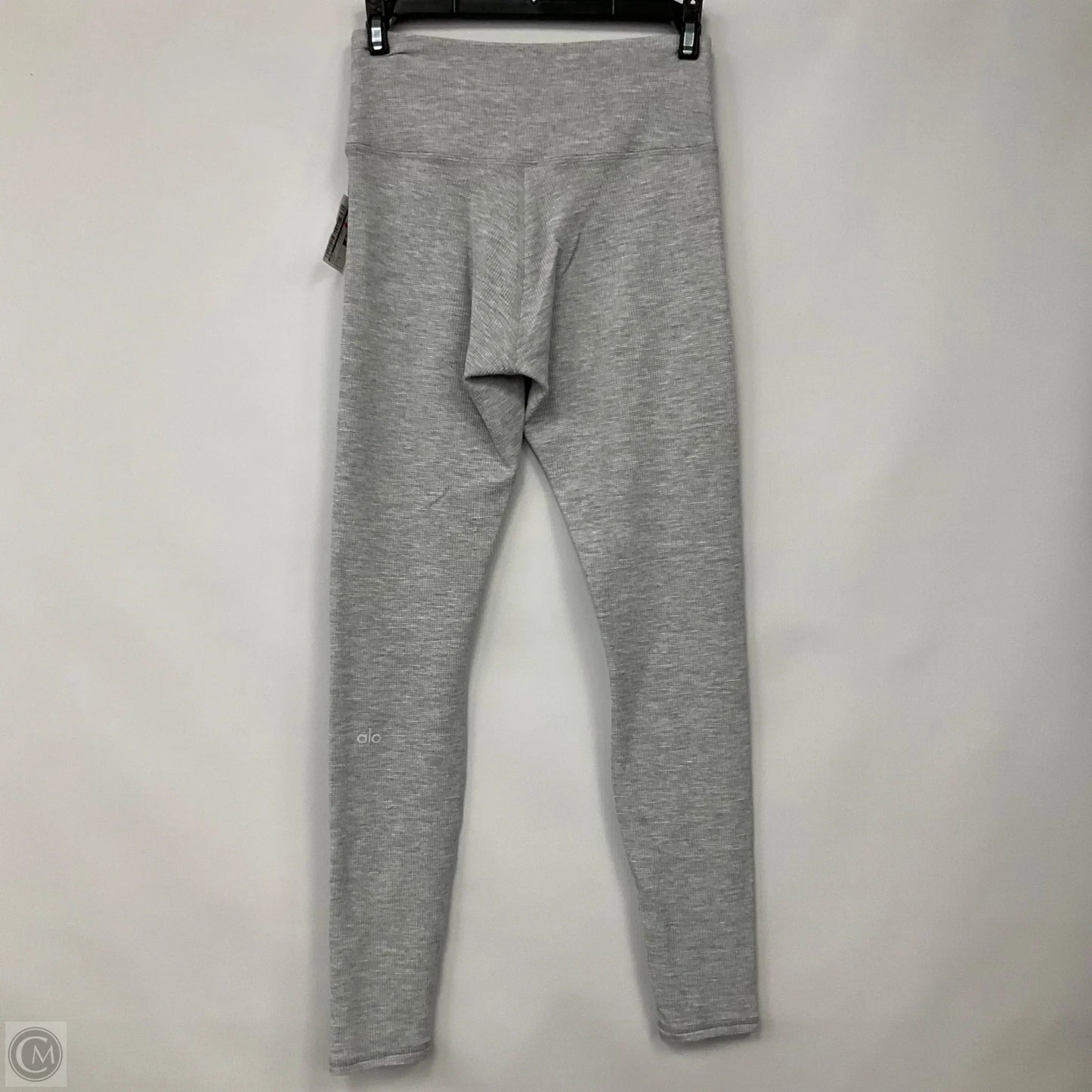 Athletic Leggings By Alo In Grey, Size: S