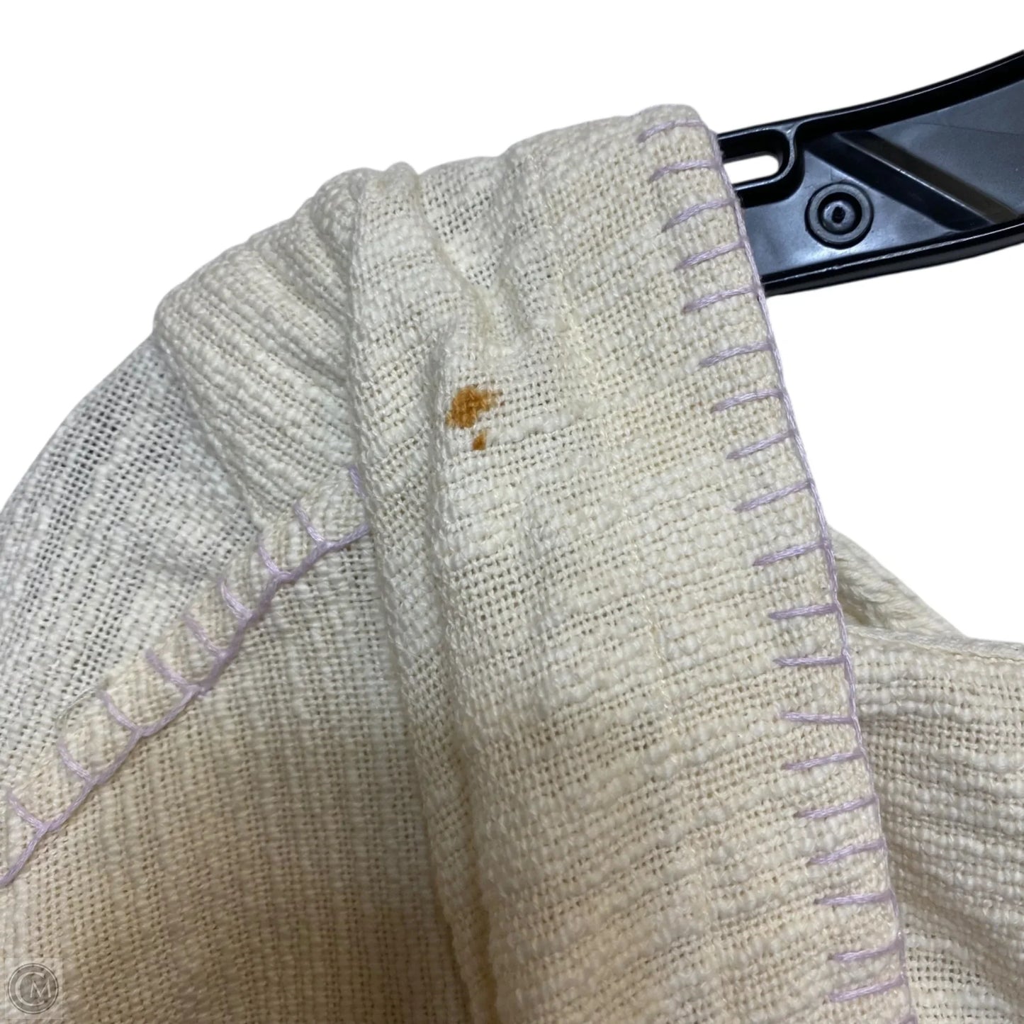 Sweatshirt Hoodie By Urban Expressions In Cream, Size: M