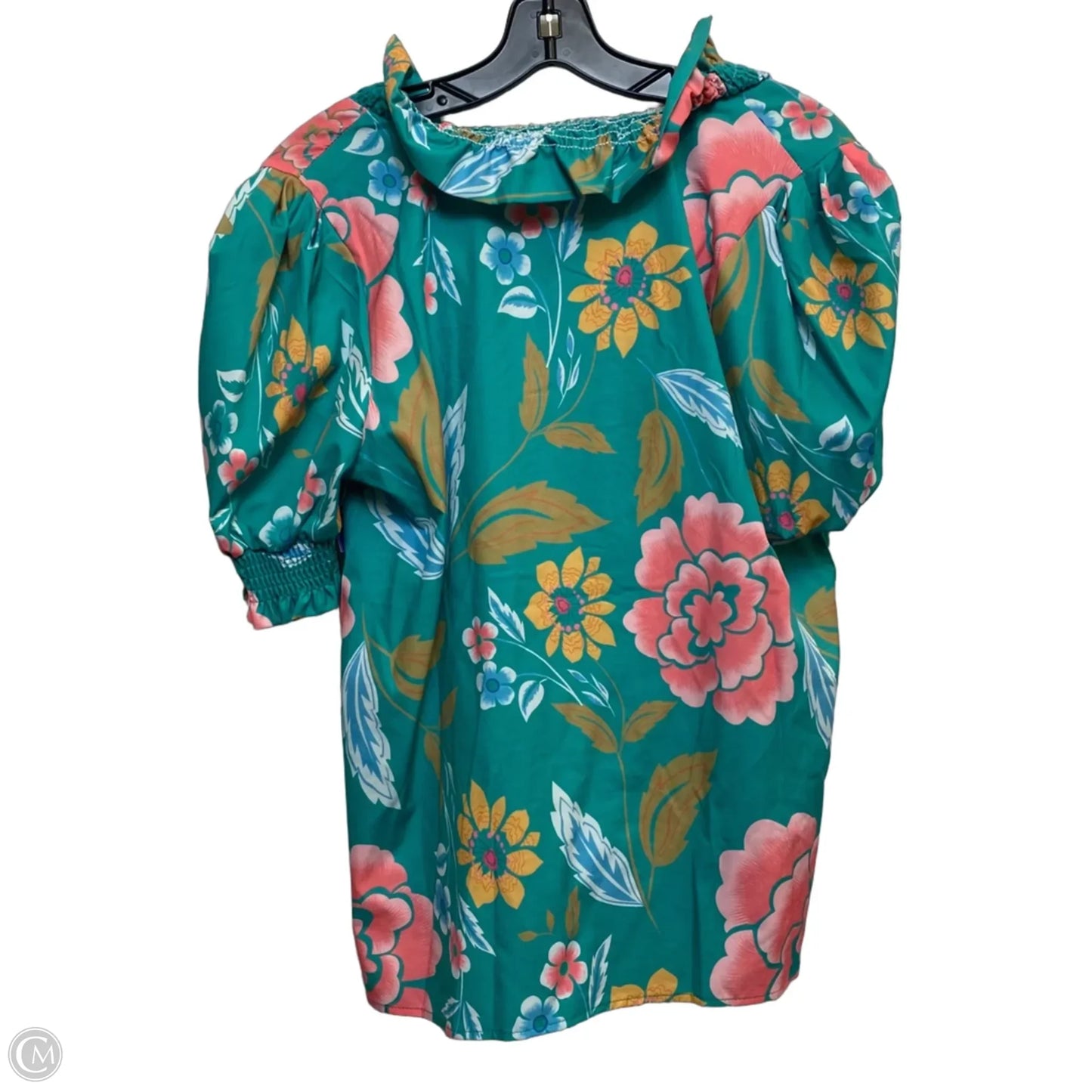 Top Short Sleeve By Cmf In Green, Size: M