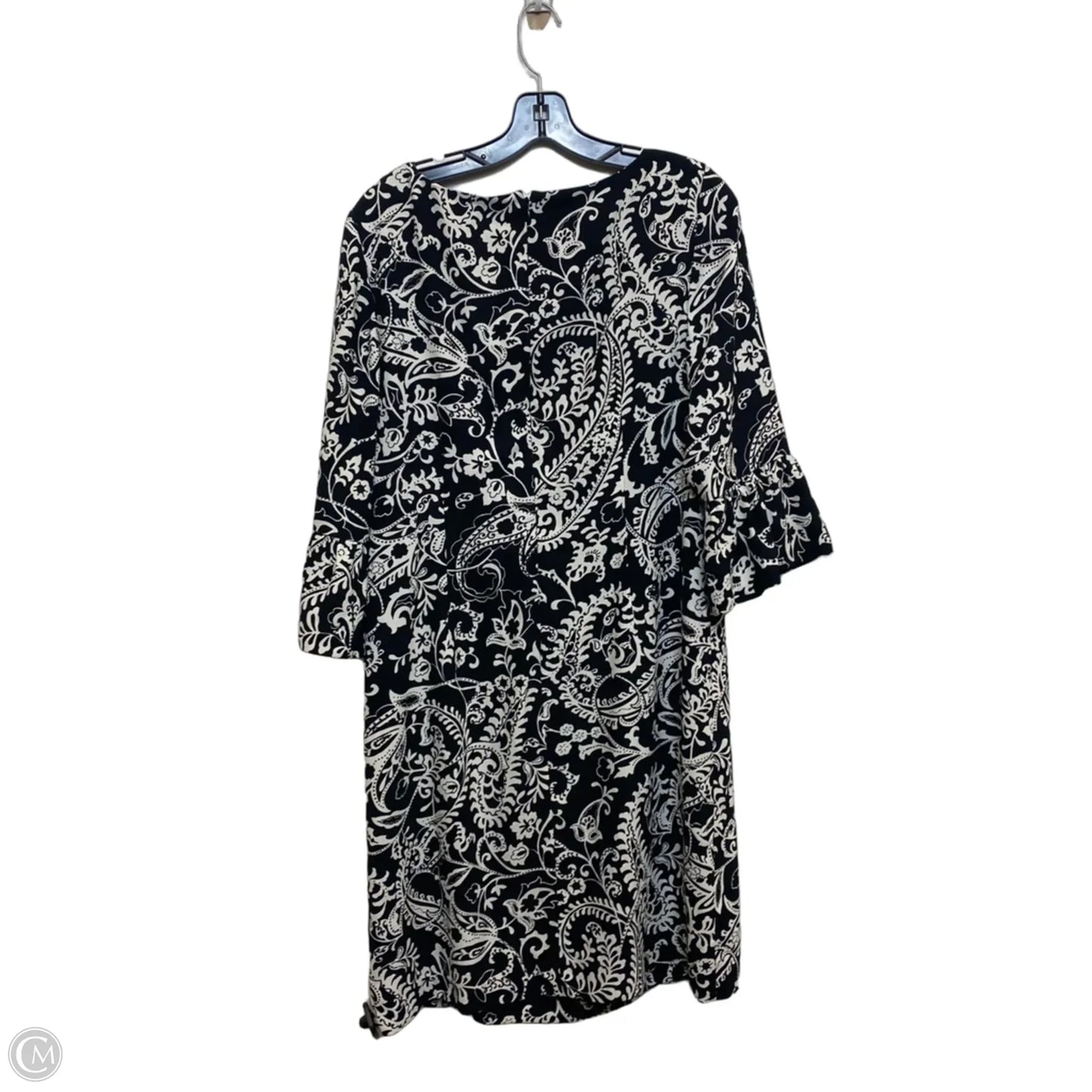 Dress Casual Short By Talbots In Black & White, Size: L