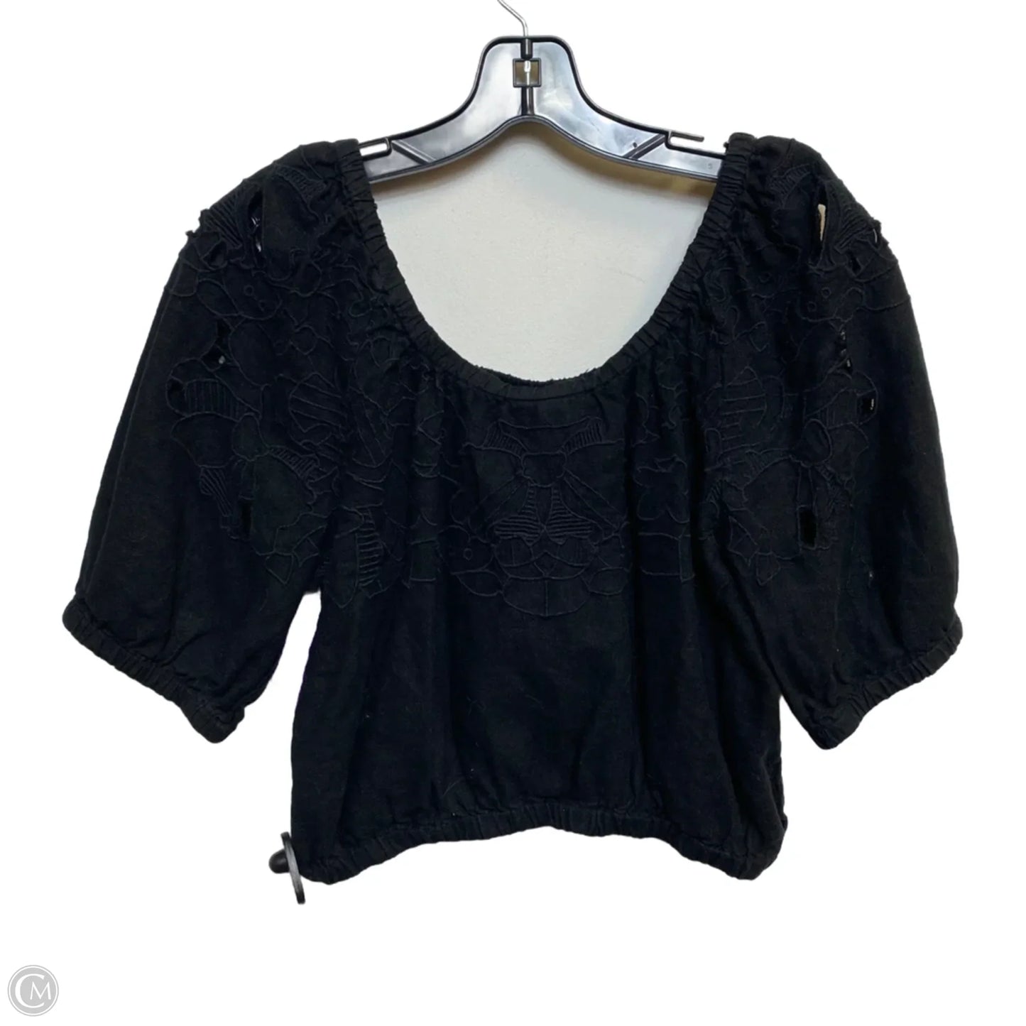 Top Short Sleeve By Universal Thread In Black, Size: S