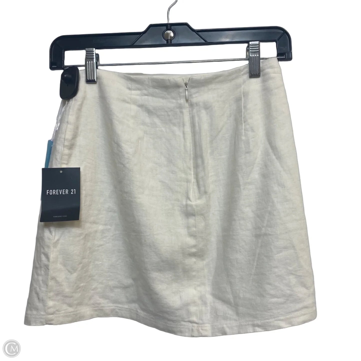 Skirt Mini & Short By Forever 21 In Cream, Size: S