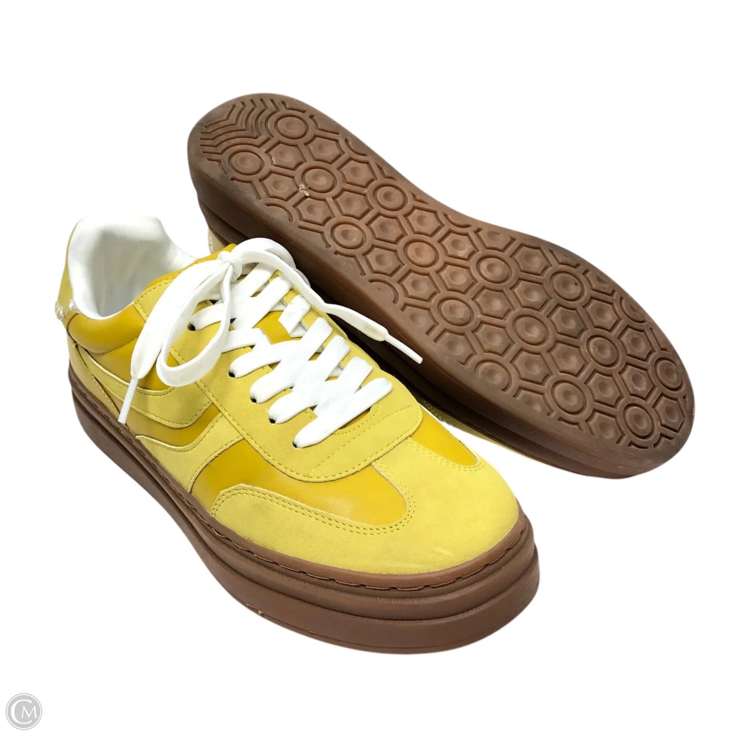 Shoes Sneakers By Clothes Mentor In Yellow, Size: 8.5