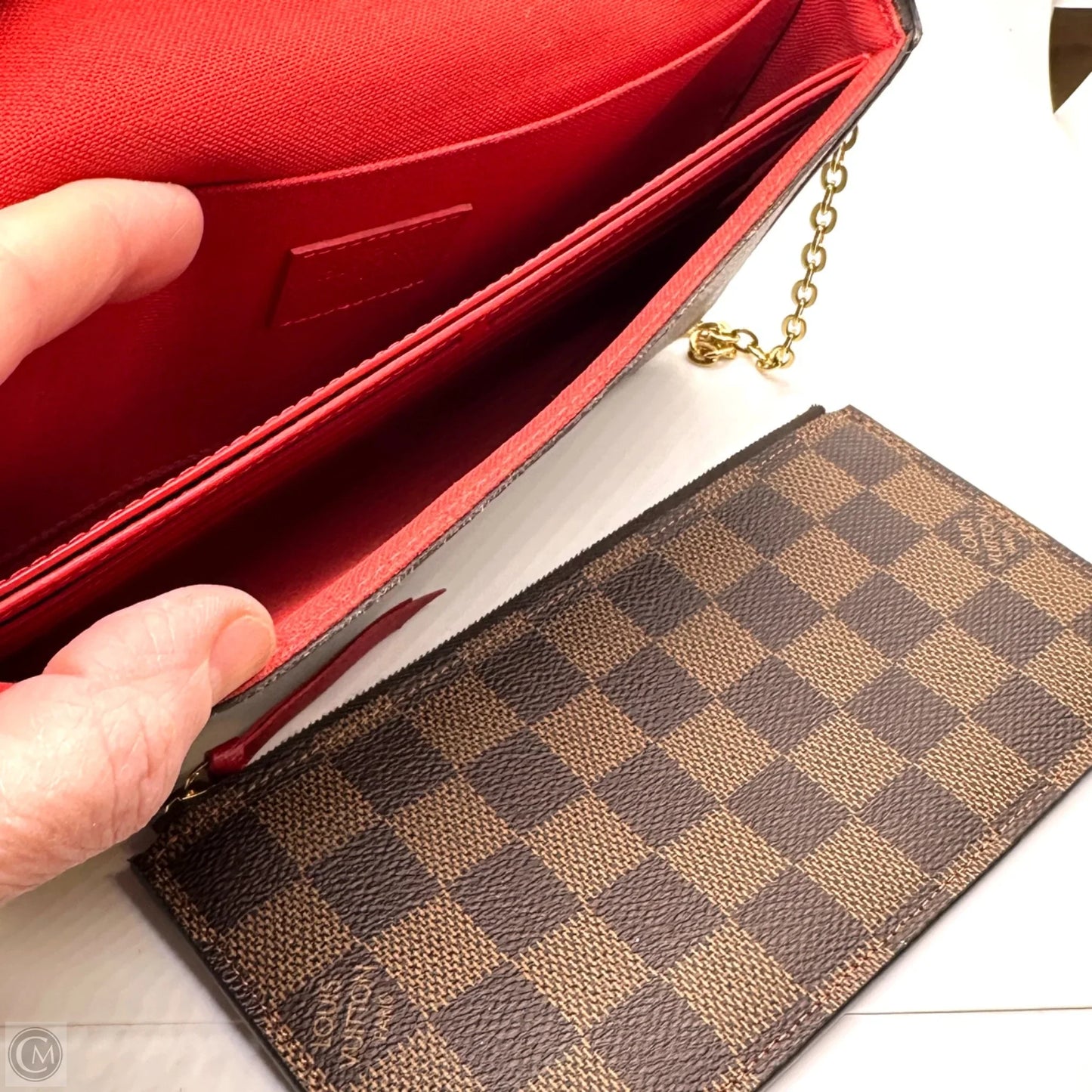 Crossbody Luxury Designer By Louis Vuitton, Size: Small