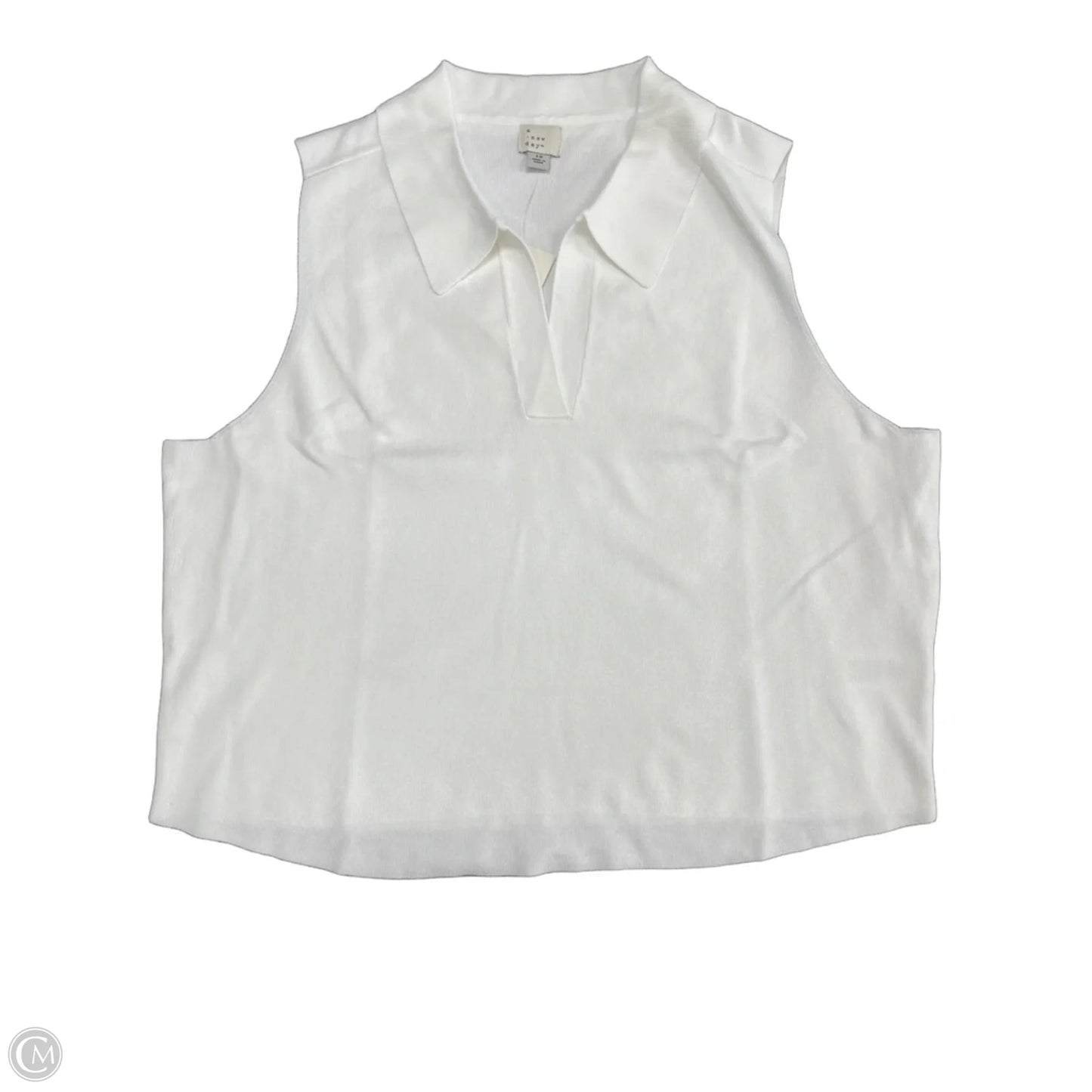 Top Sleeveless By A New Day In White, Size: 1x