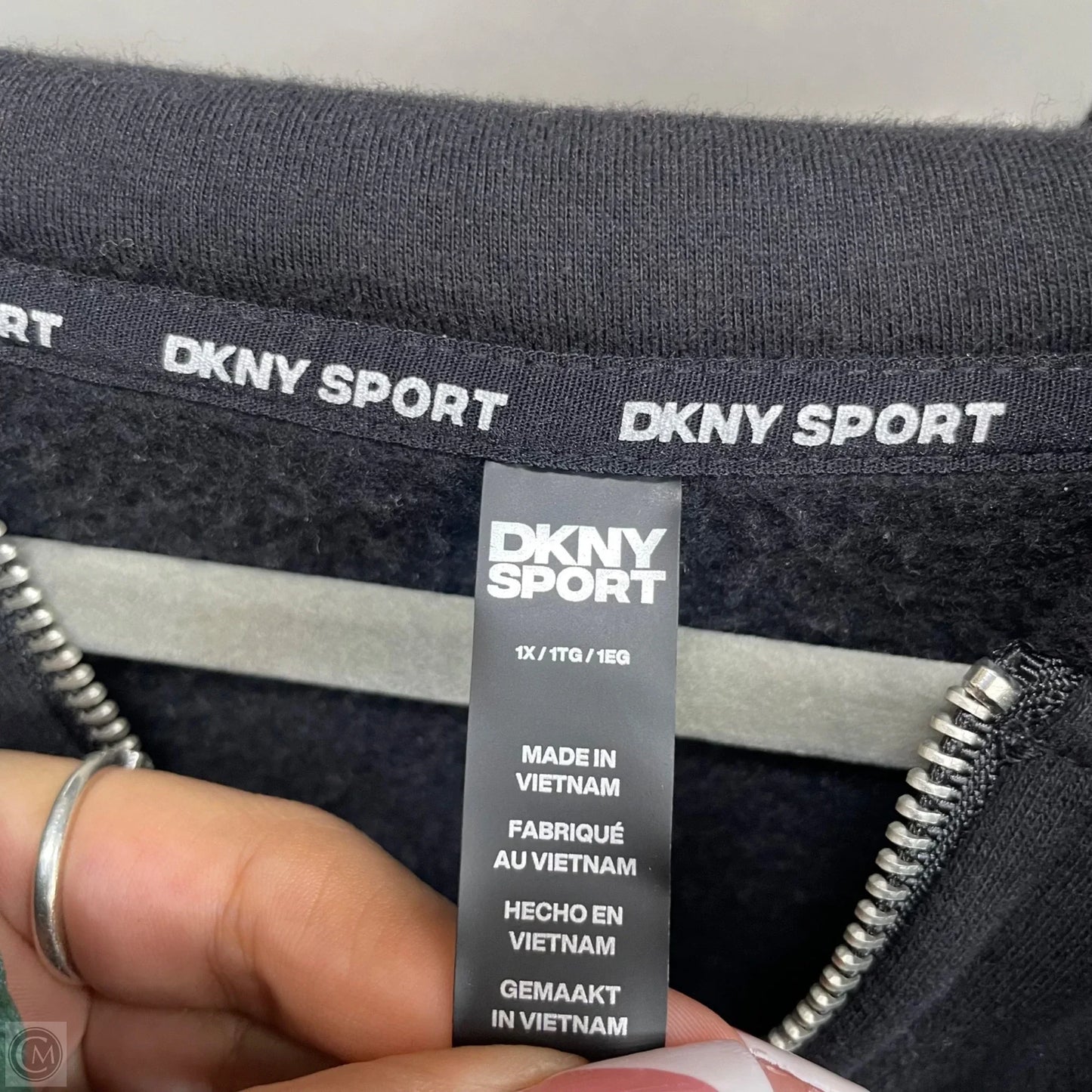 Sweatshirt Hoodie By Dkny In Black, Size: 1x