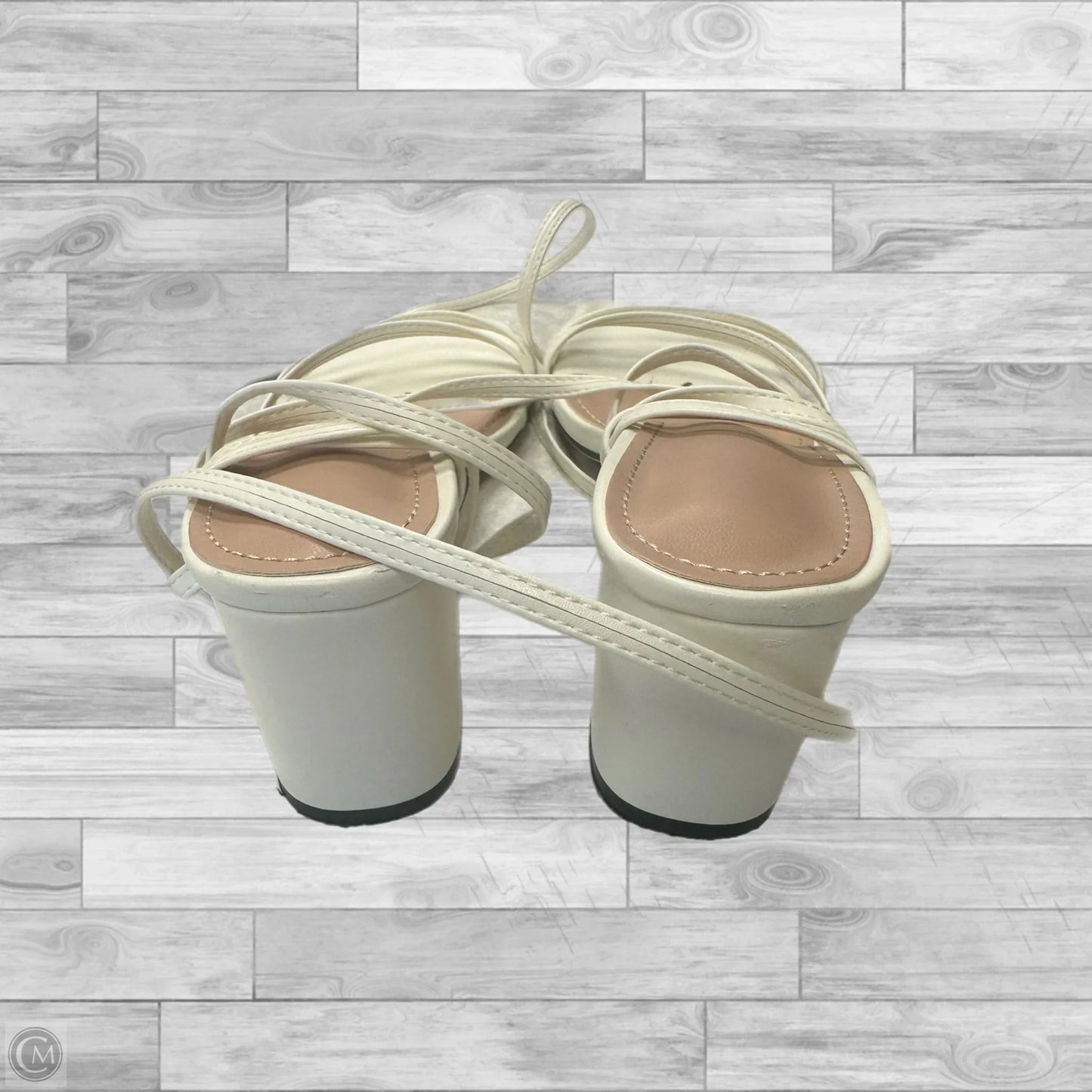 Shoes Heels Block By Clothes Mentor In White, Size: 8.5