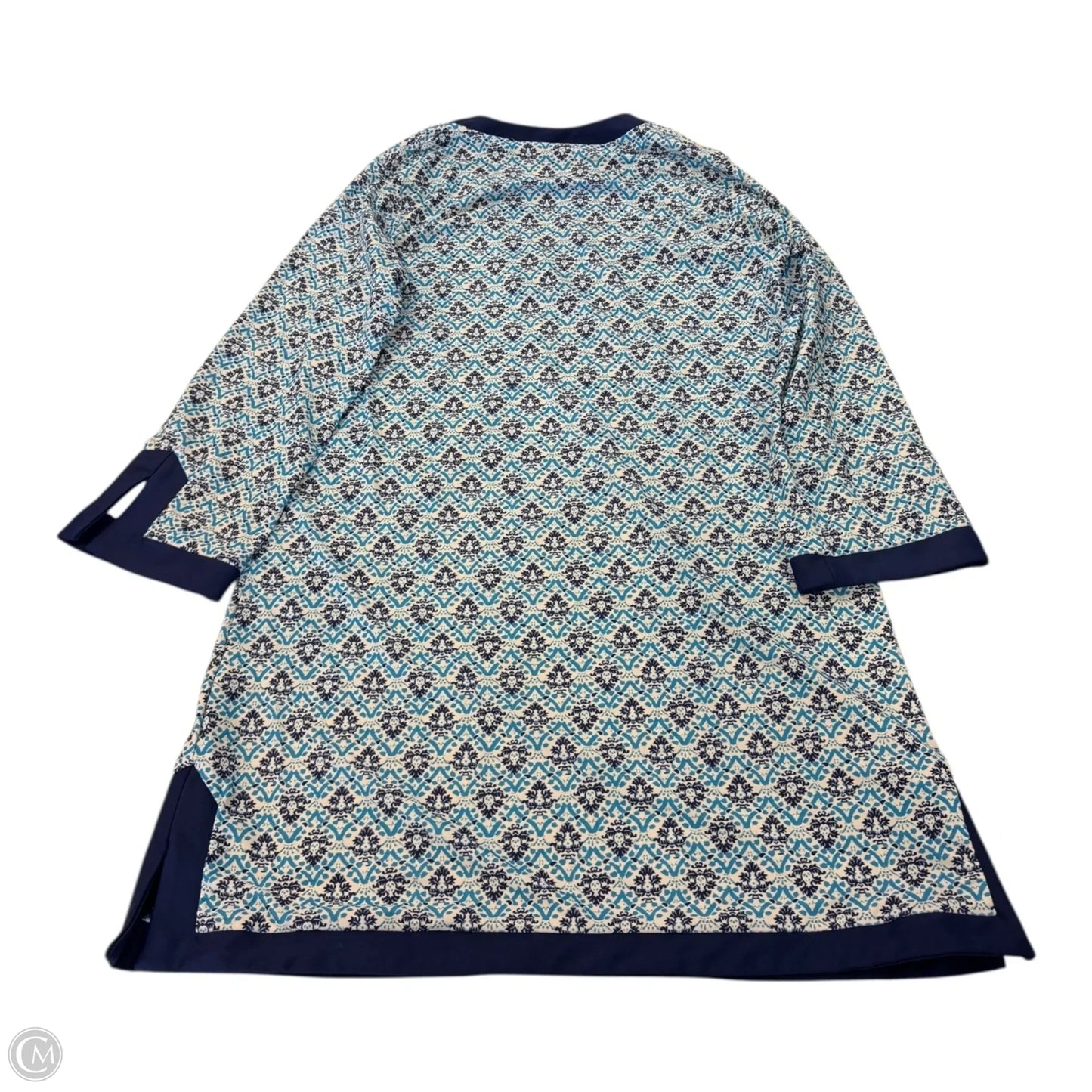 Dress Casual Short By Clothes Mentor In Blue & White, Size: L