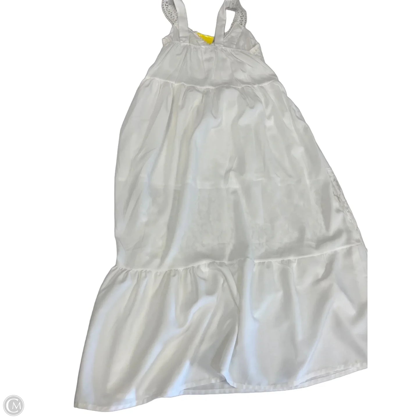 Dress Casual Maxi By Clothes Mentor In White, Size: M