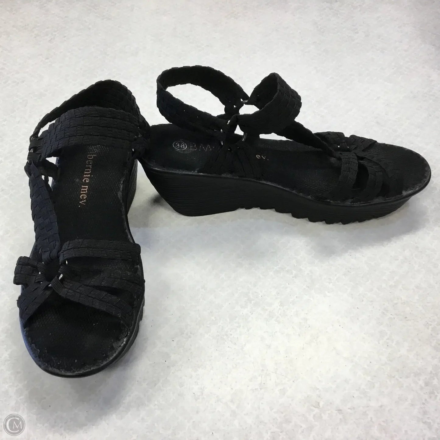 Sandals Heels Block By Bernie Mev In Black, Size: 6