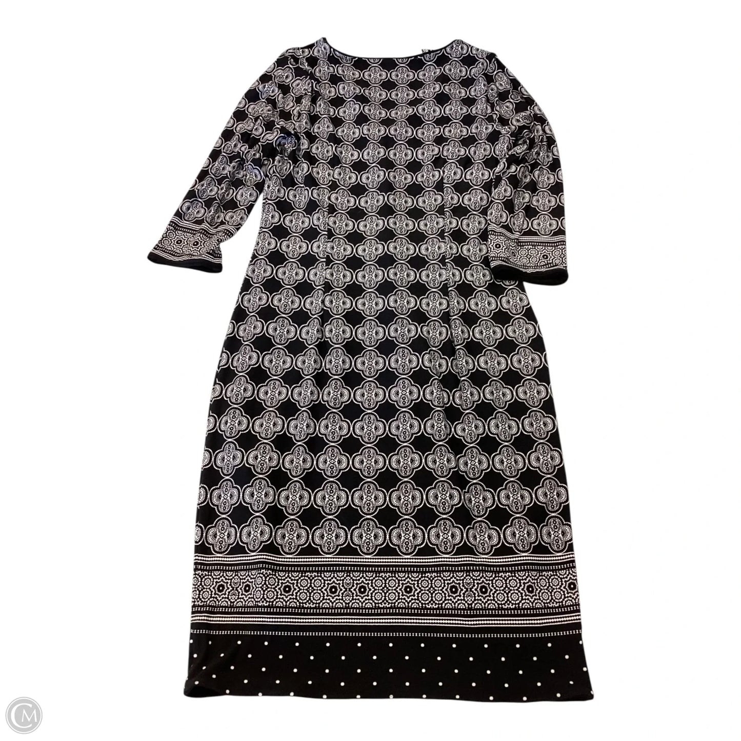 Dress Casual Short By White House Black Market In Black & White, Size: M
