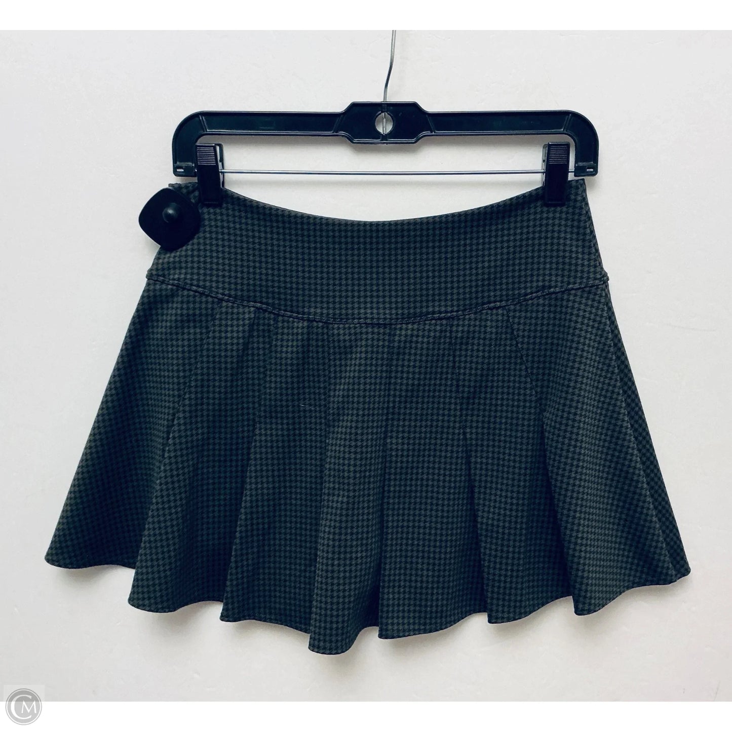 Skirt Mini & Short By Offline By Aerie In Green, Size: L