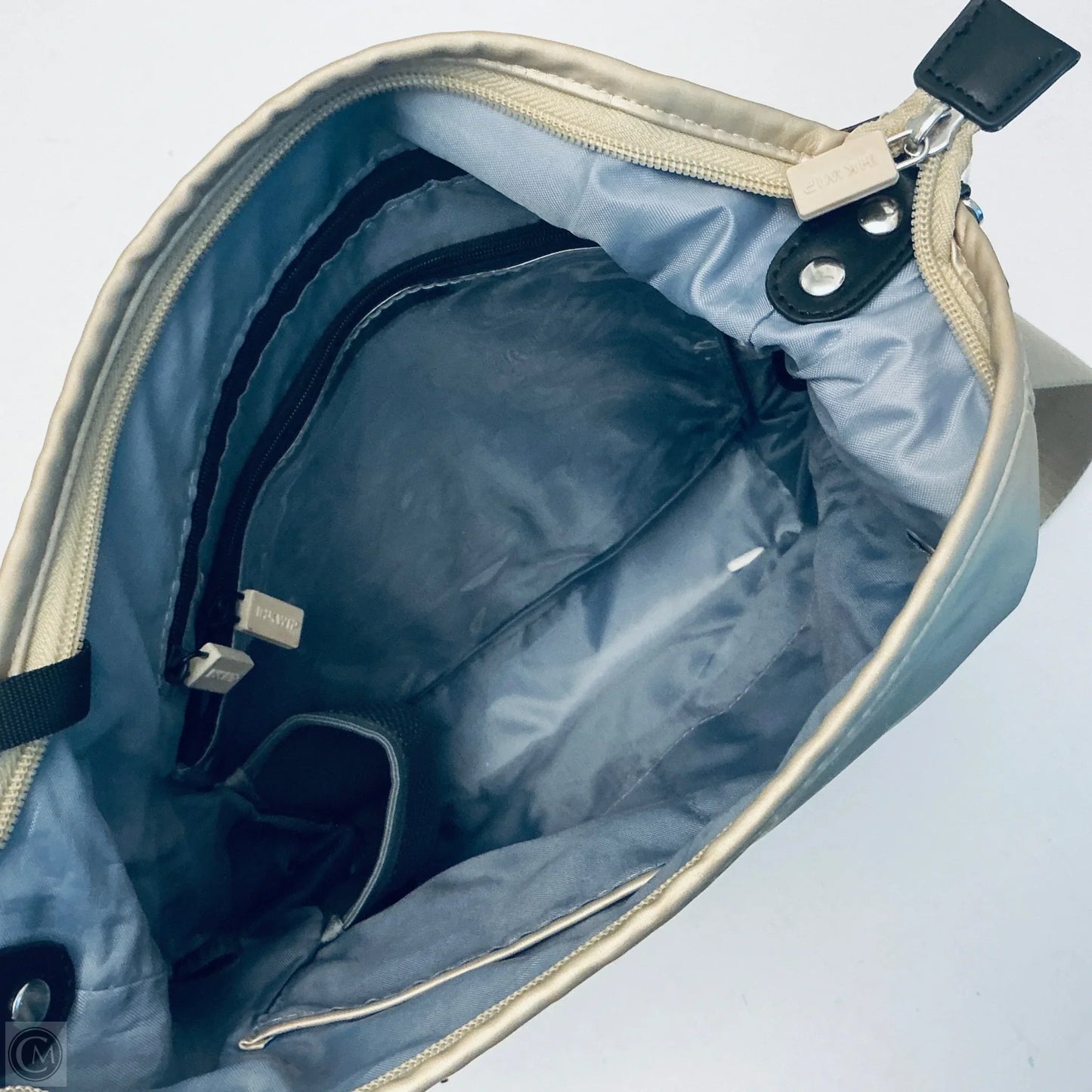 Crossbody By Clothes Mentor, Size: Medium