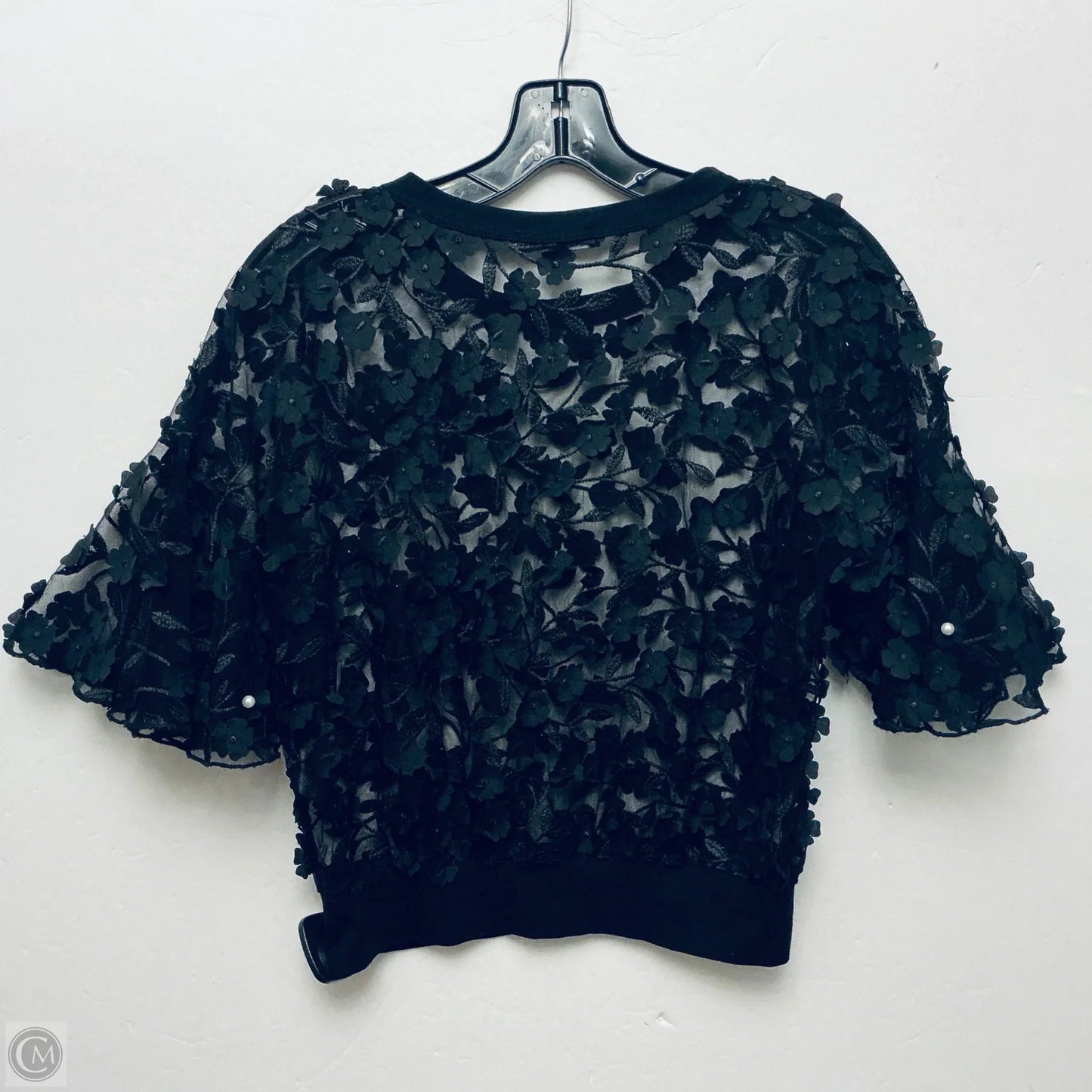 Top Short Sleeve By Clothes Mentor In Black, Size: S