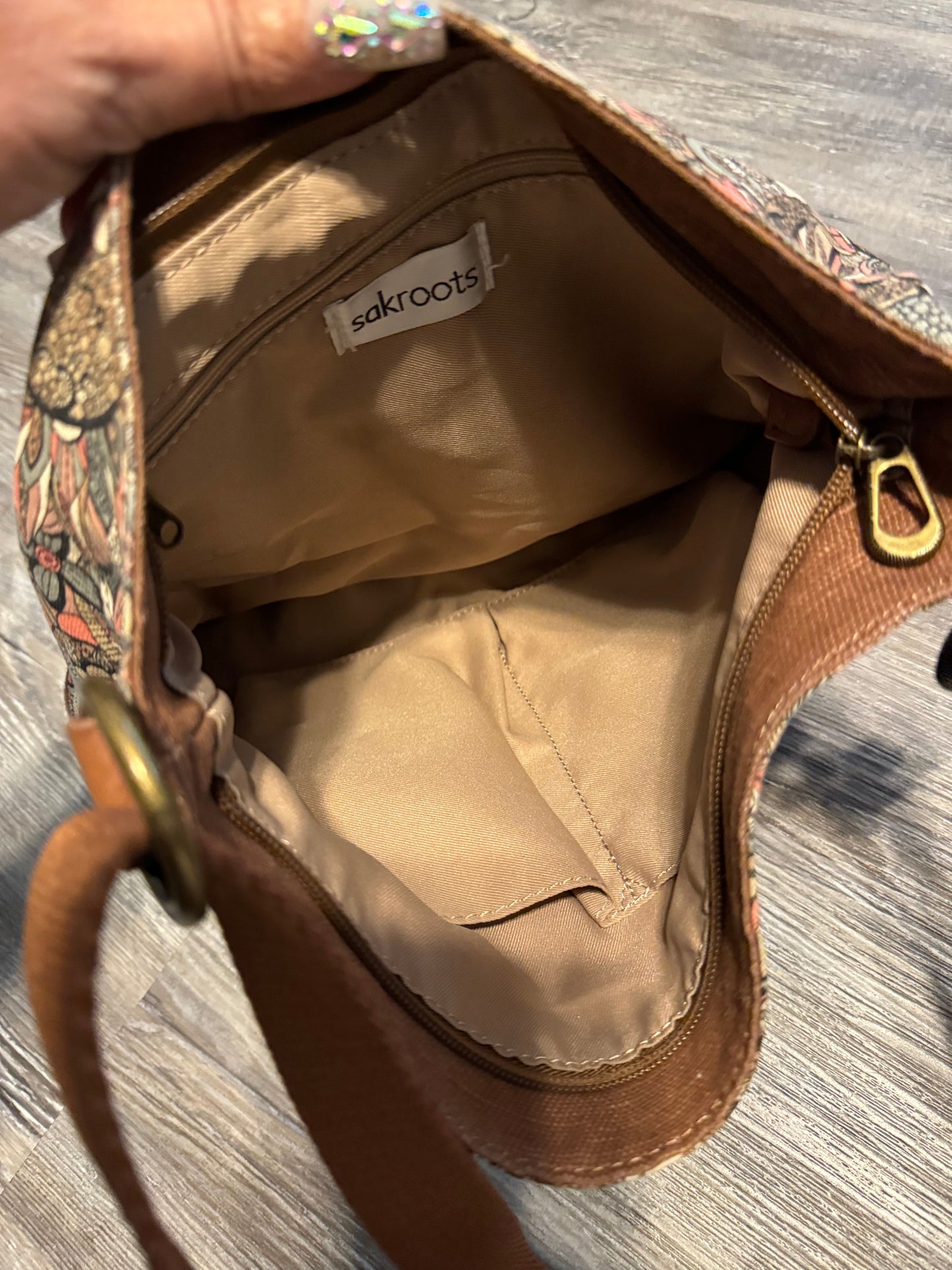 Handbag By Sakroots  Size: Medium