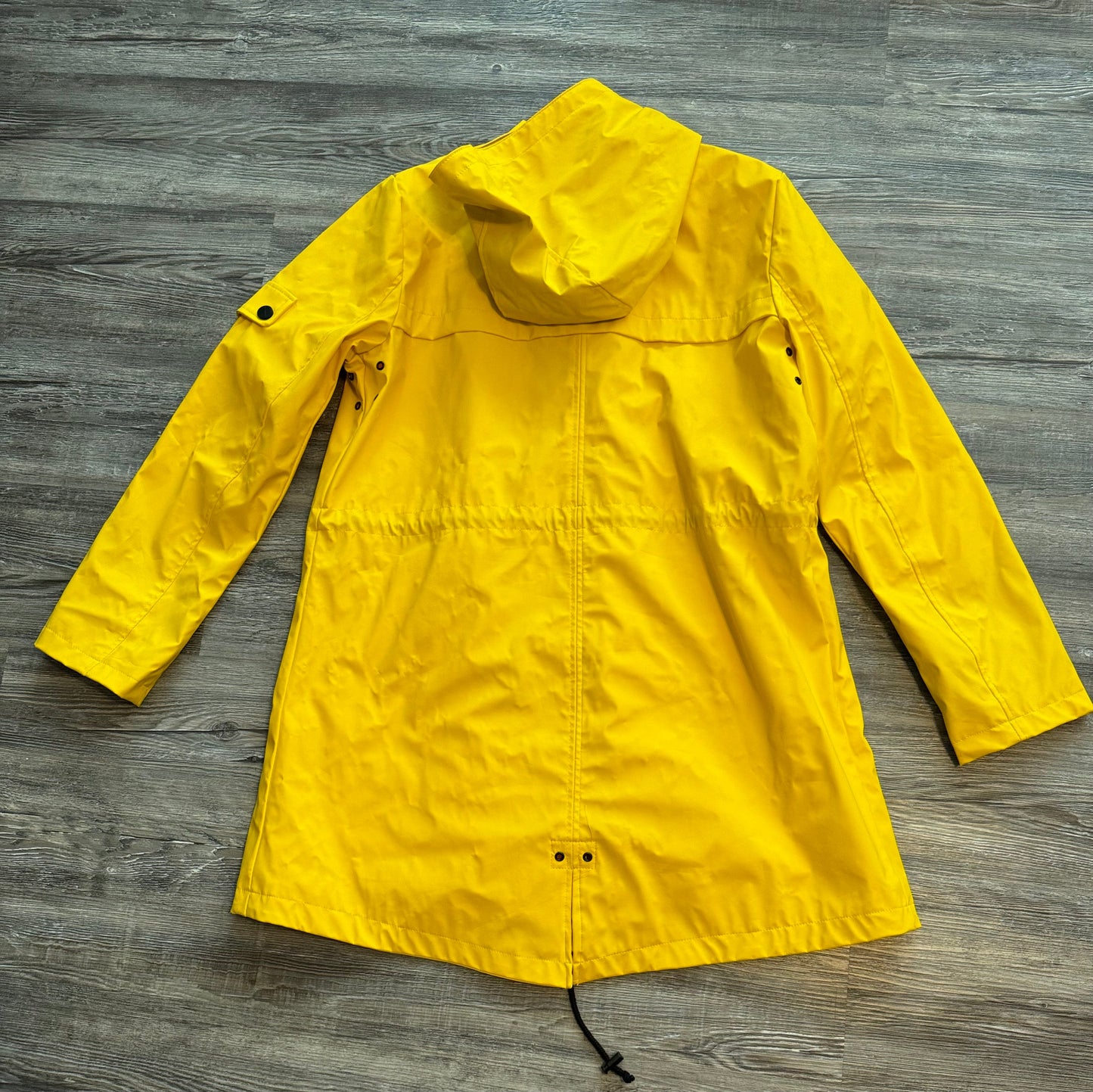 Coat Raincoat By Clothes Mentor  Size: L