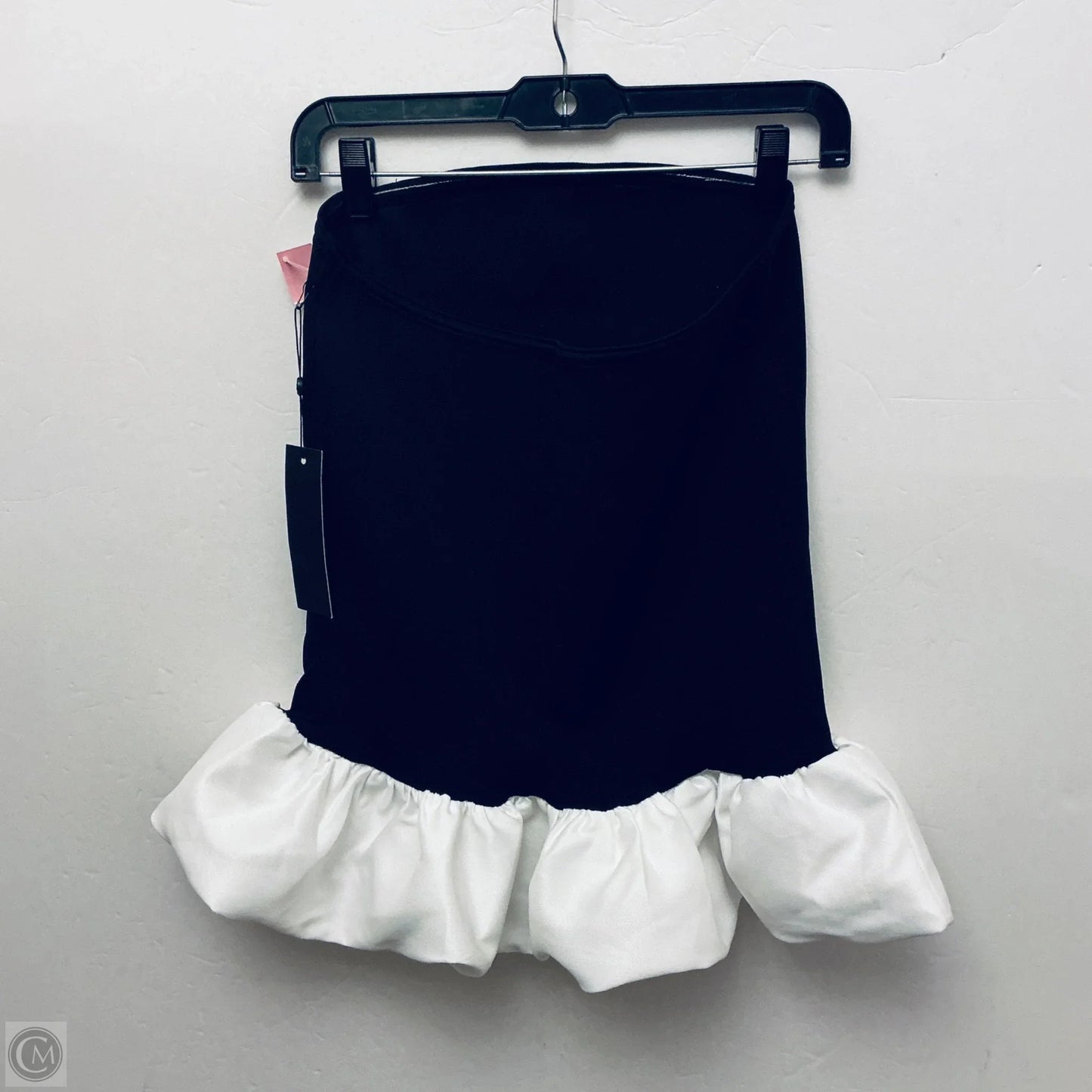 Top Sleeveless By Cmf In Black & White, Size: Xl