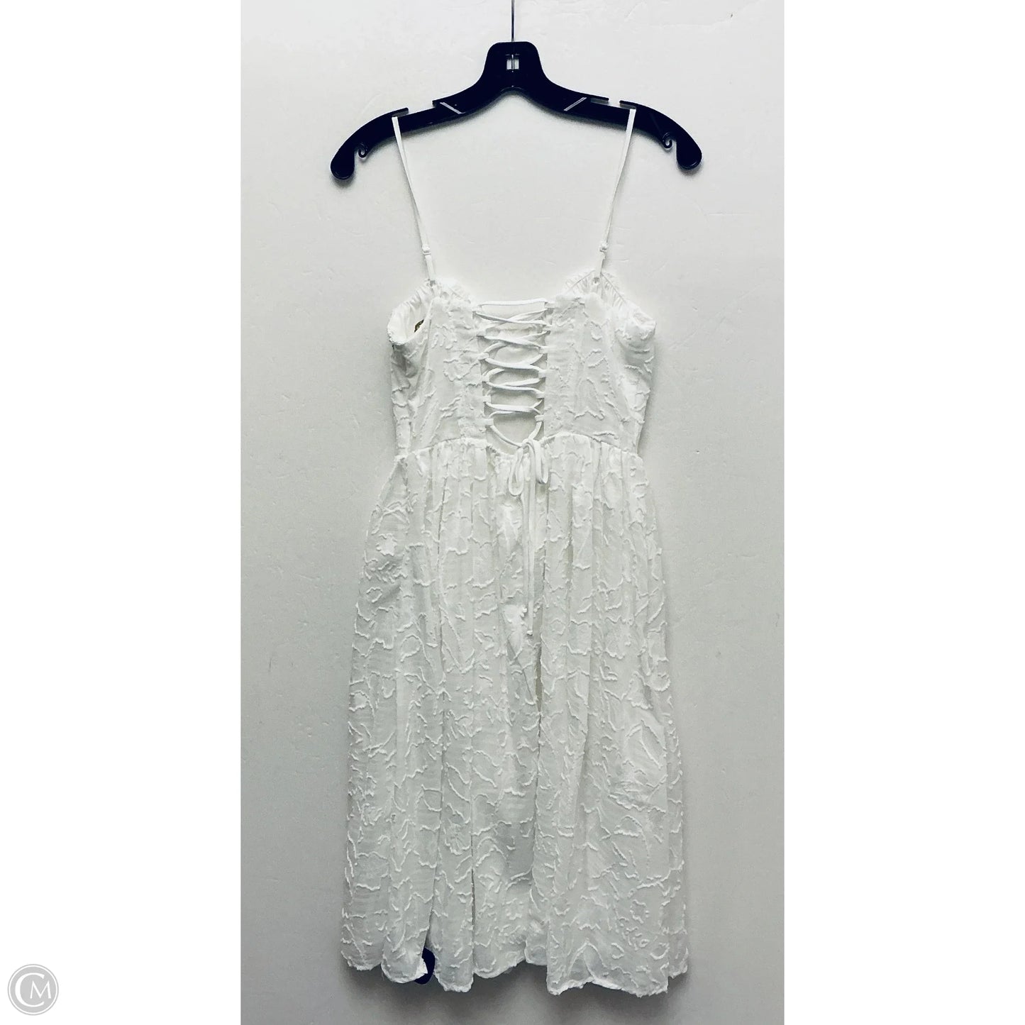 Dress Casual Midi By Clothes Mentor In White, Size: S