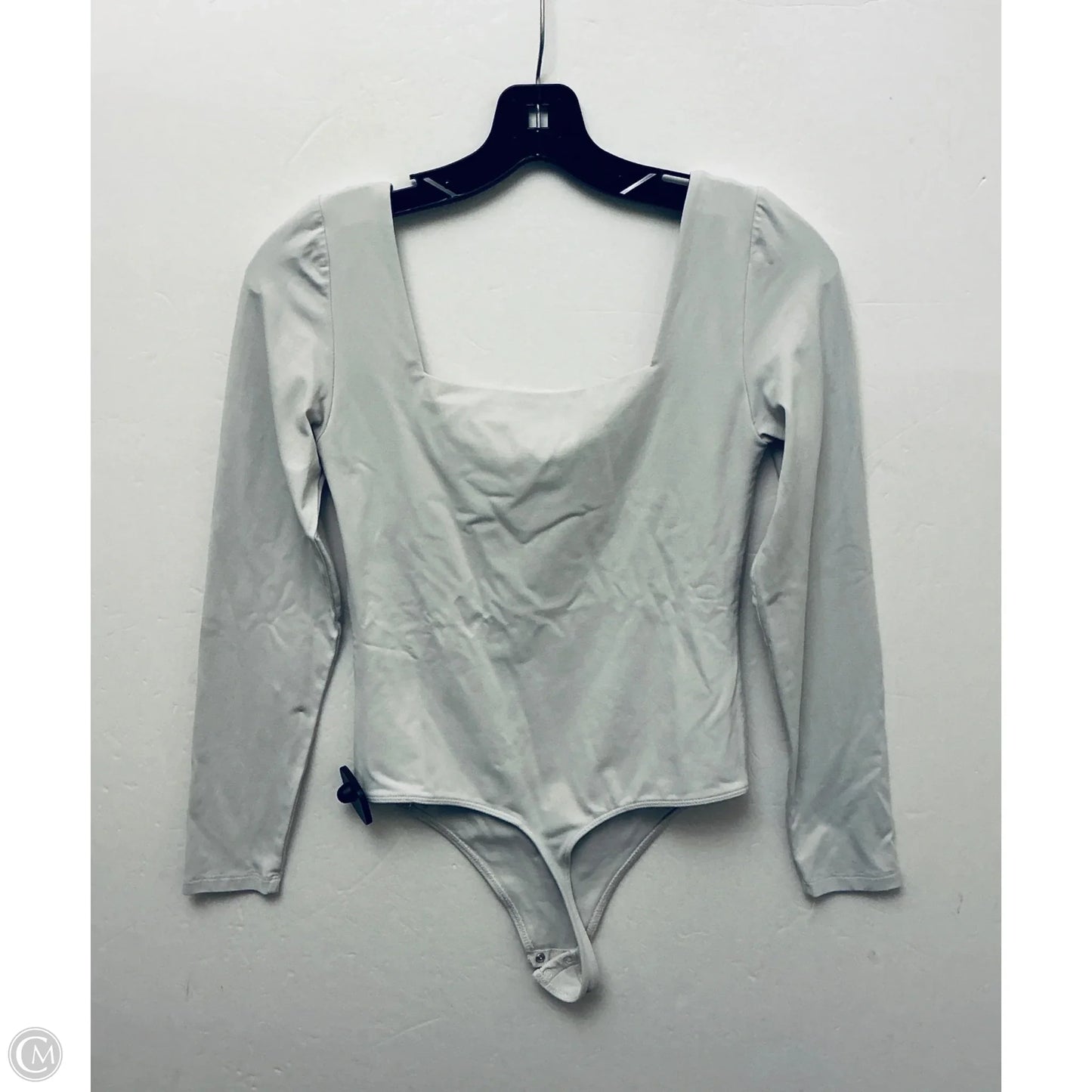 Top Long Sleeve By Babaton In Cream, Size: M