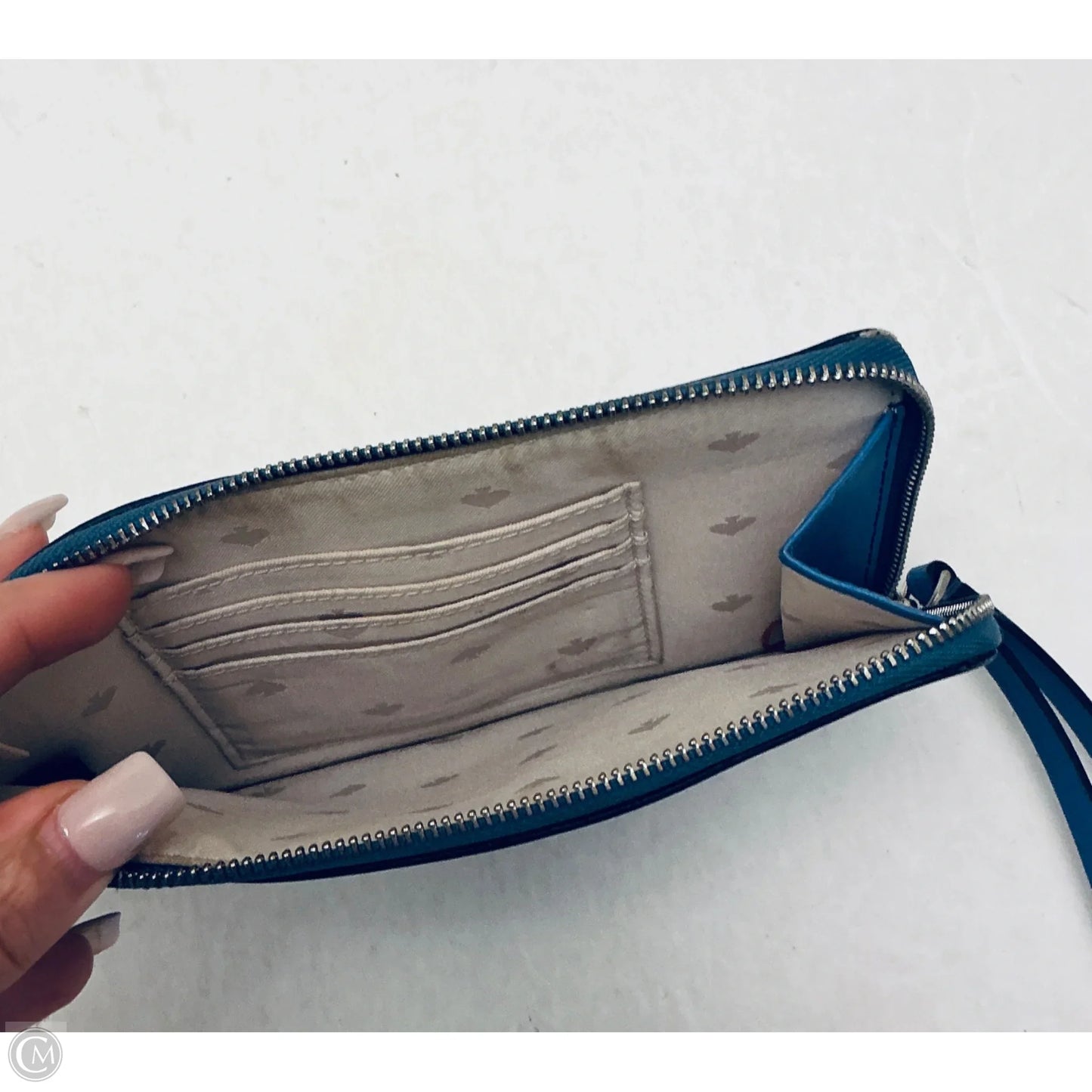 Wristlet Designer By Kate Spade, Size: Medium