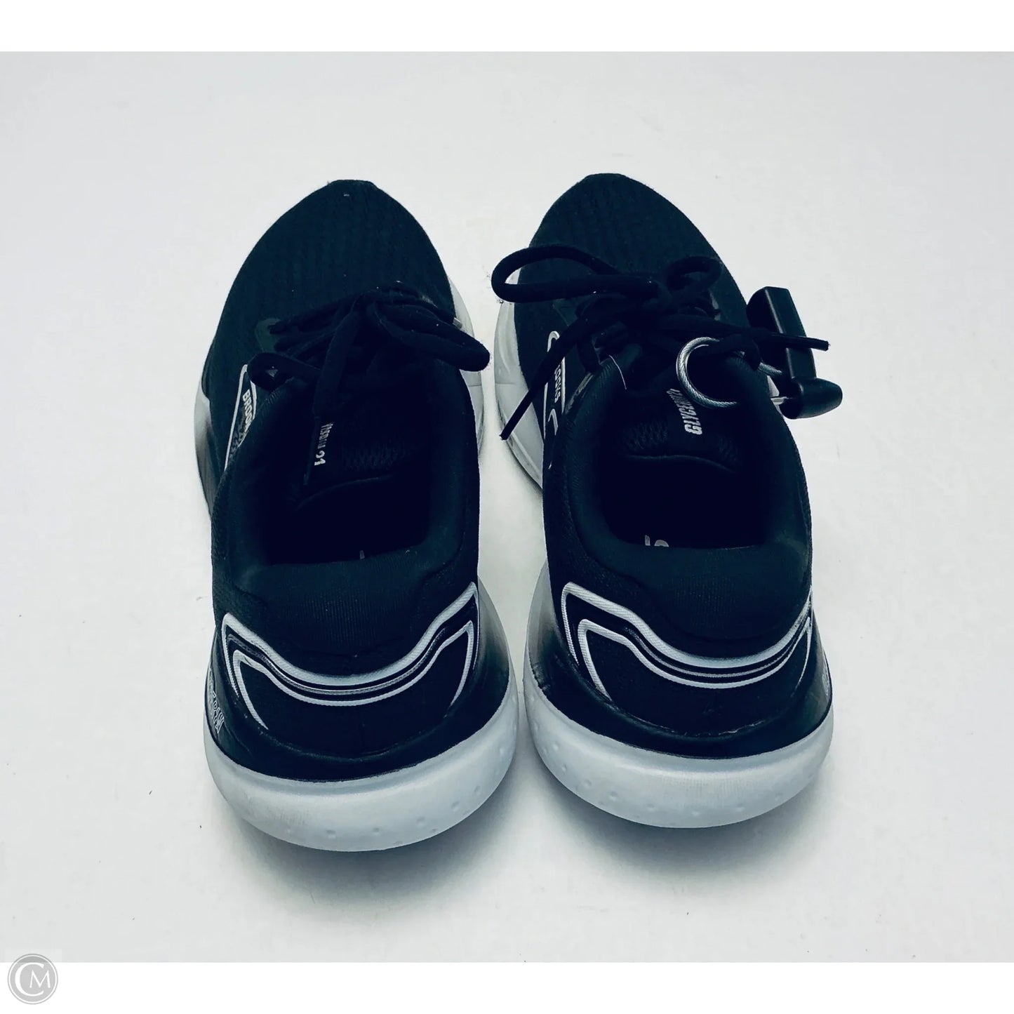 Shoes Athletic By Brooks In Black & White, Size: 8.5