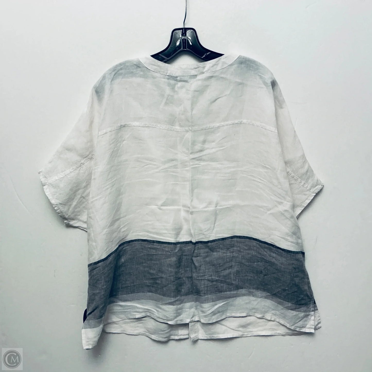 Top Short Sleeve By Tahari In White, Size: M