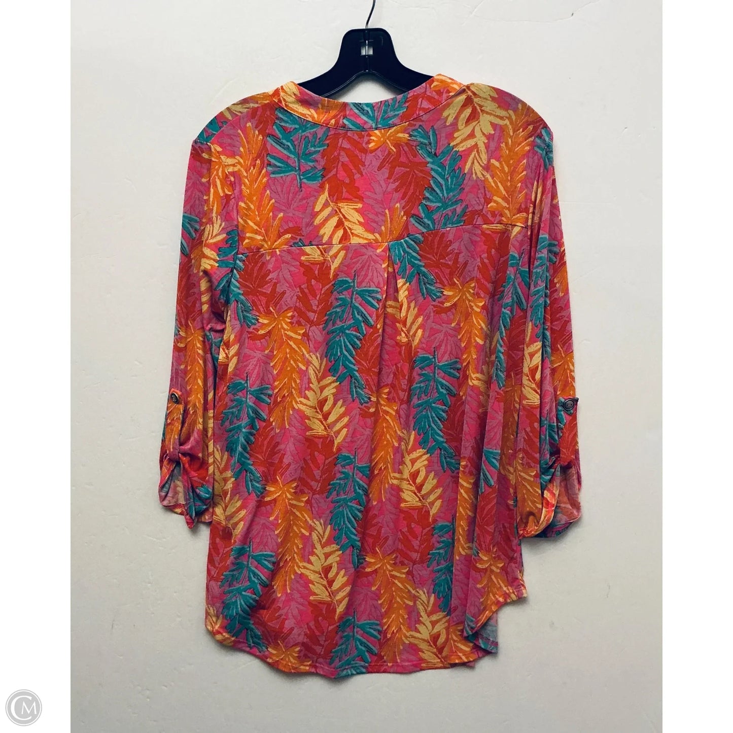 Top Short Sleeve By Dear Scarlett In Tropical Print, Size: M