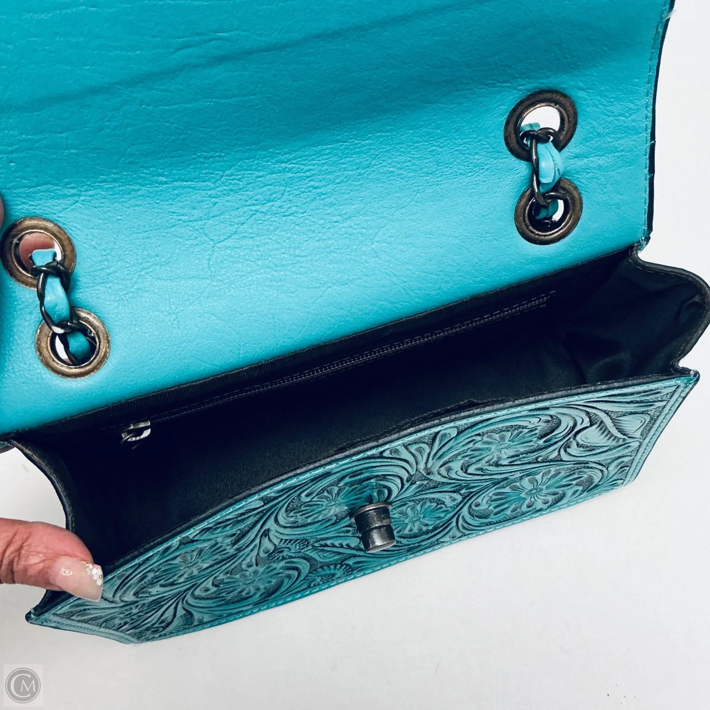 Crossbody By Clothes Mentor, Size: Medium