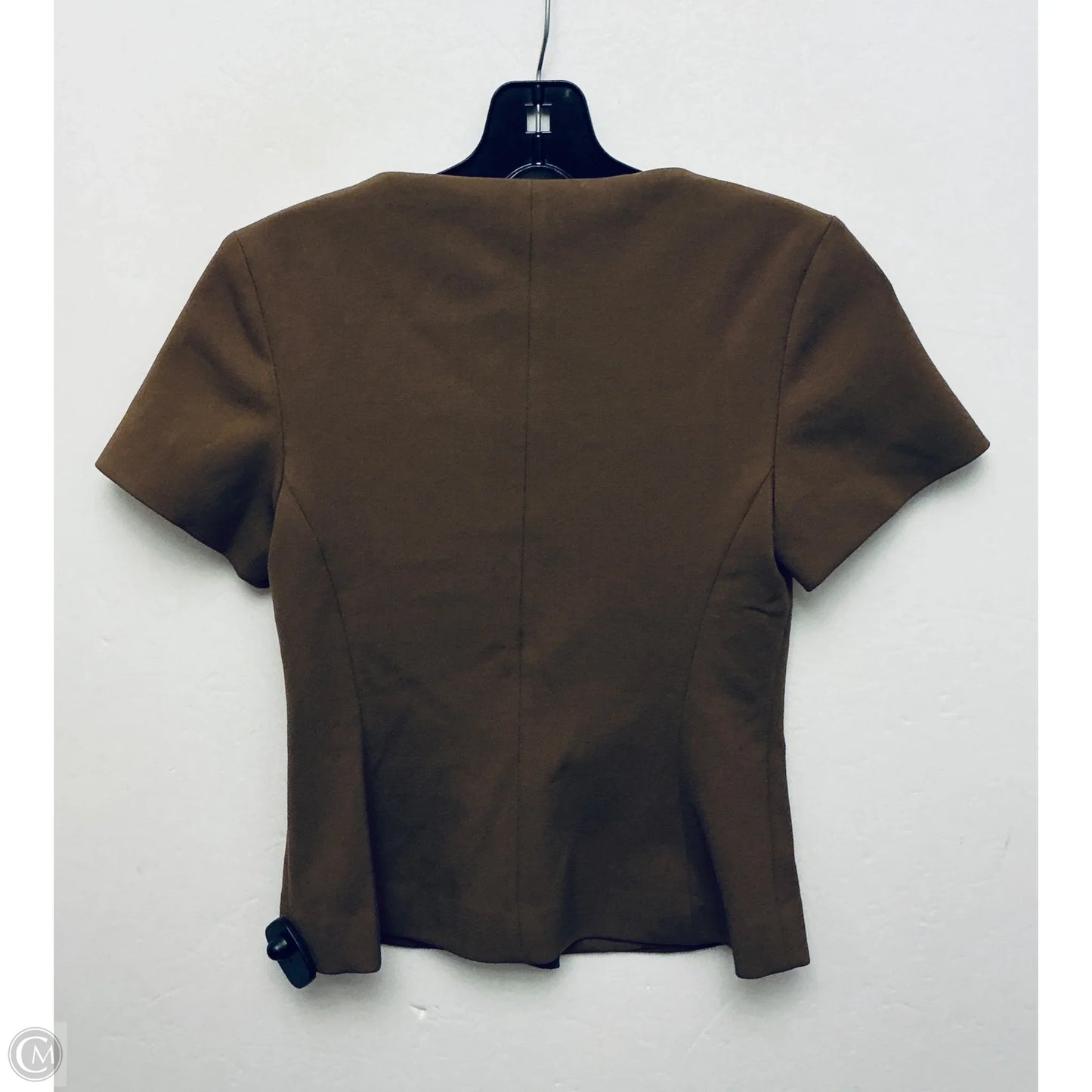Top Short Sleeve By Babaton In Brown, Size: Xs