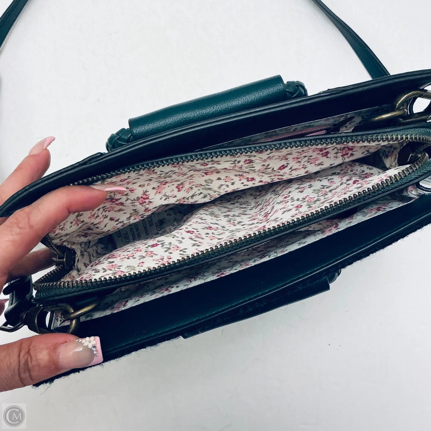 Crossbody By Clothes Mentor, Size: Small