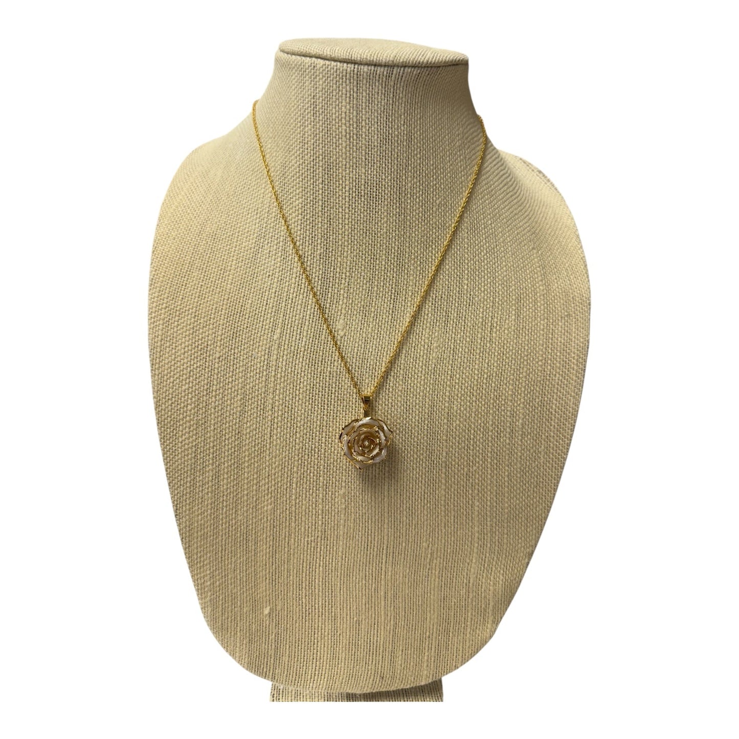 Necklace Pendant In Gold