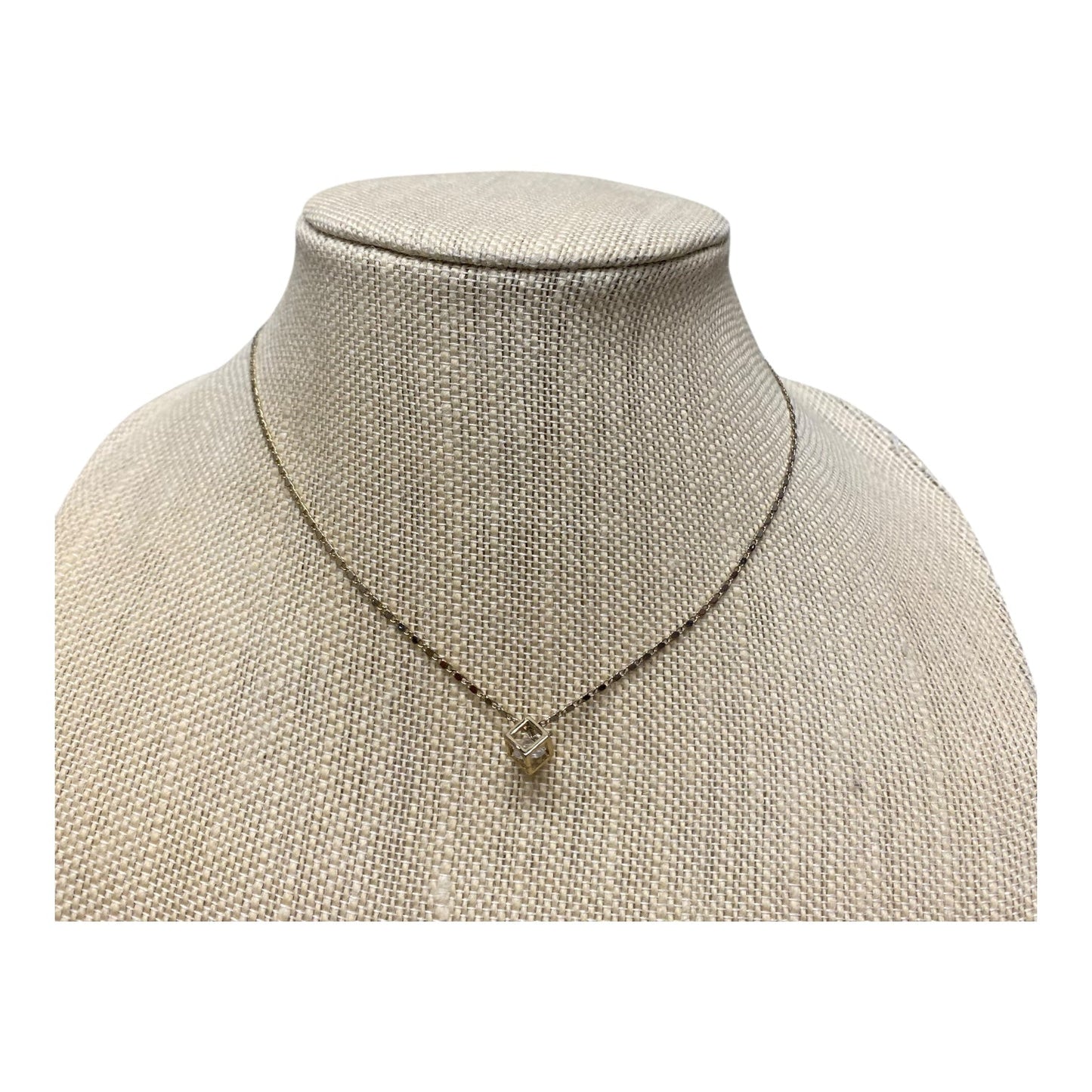 Necklace Pendant In Gold