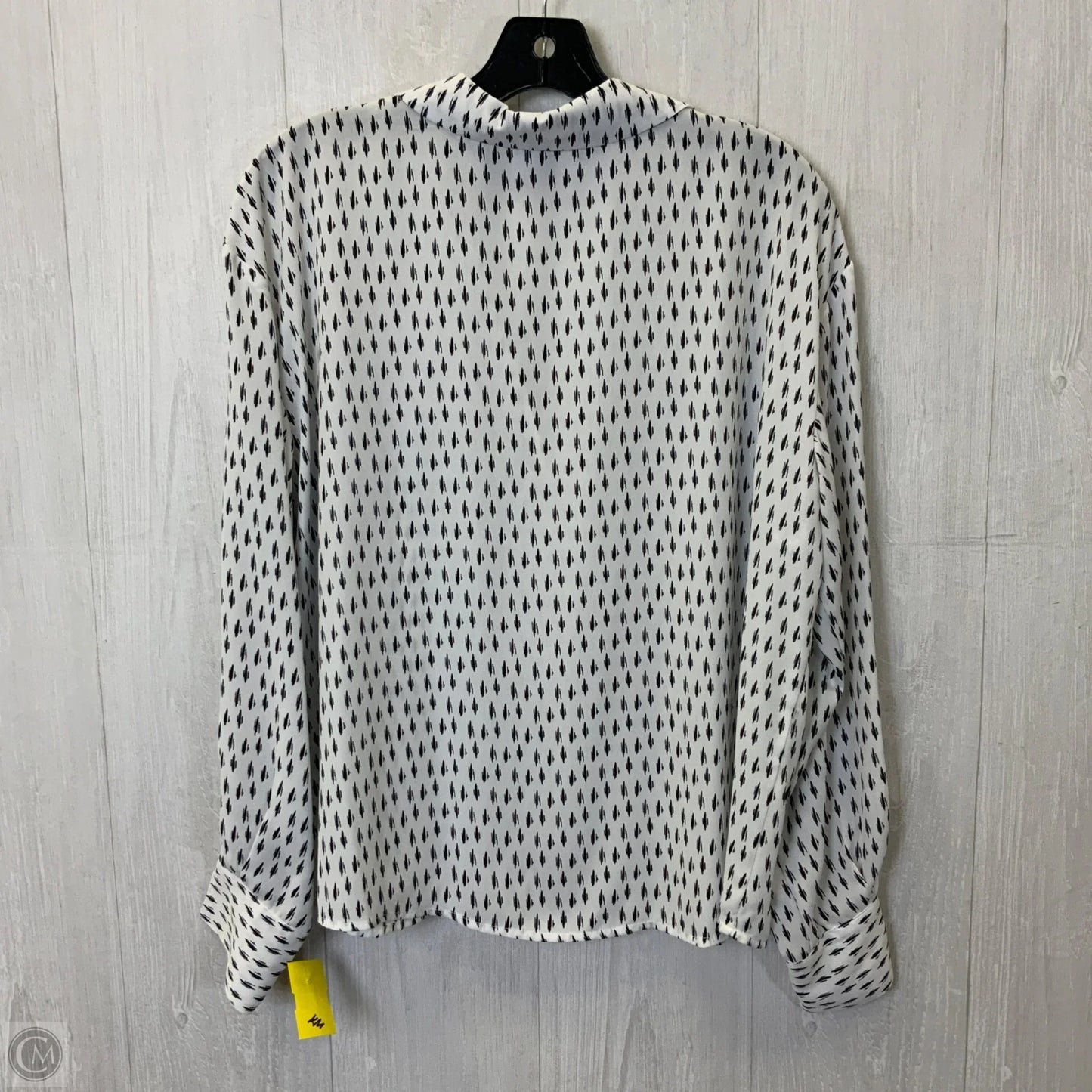 Top Long Sleeve By Worthington In Black & White, Size: L