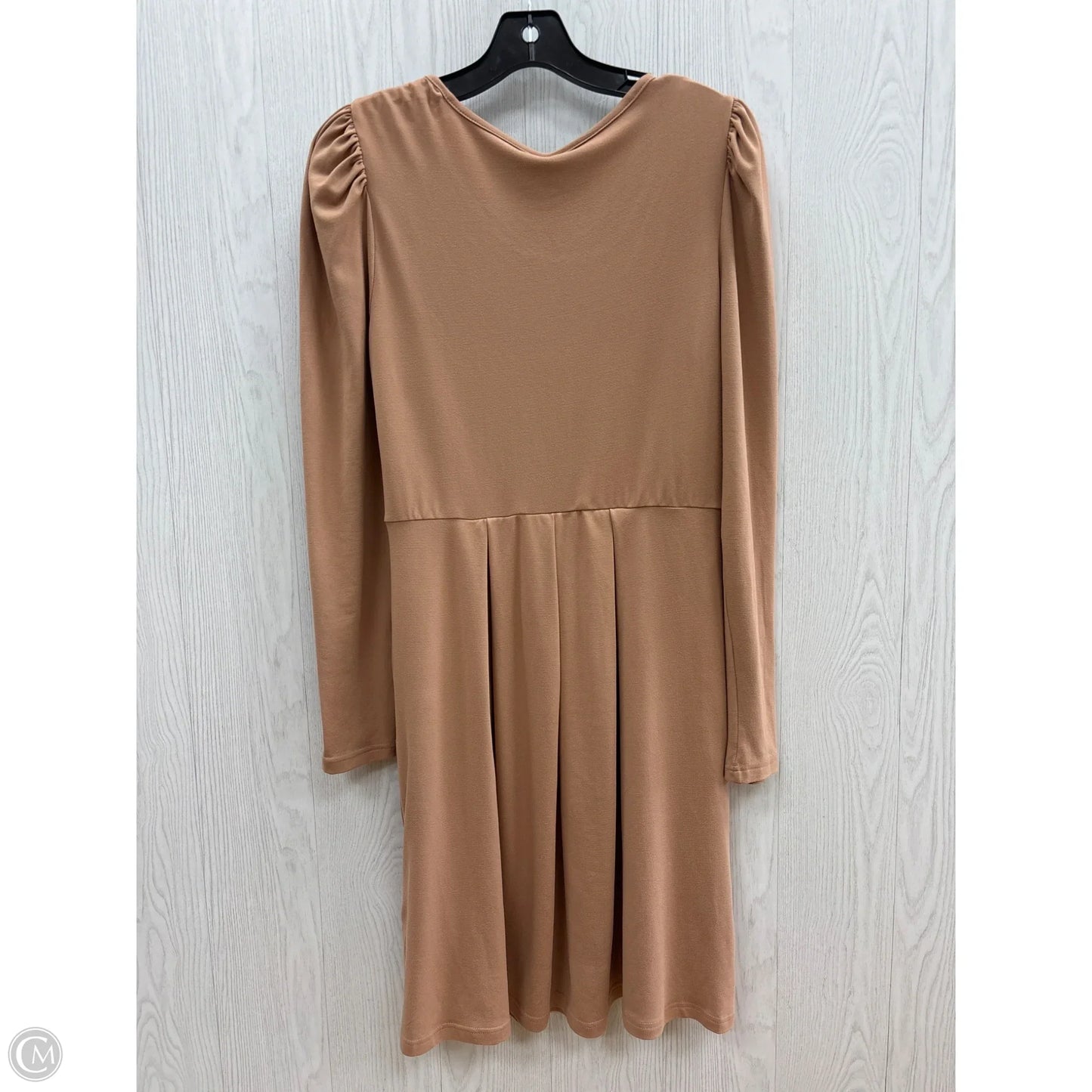Dress Casual Midi By Clothes Mentor In Tan, Size: M