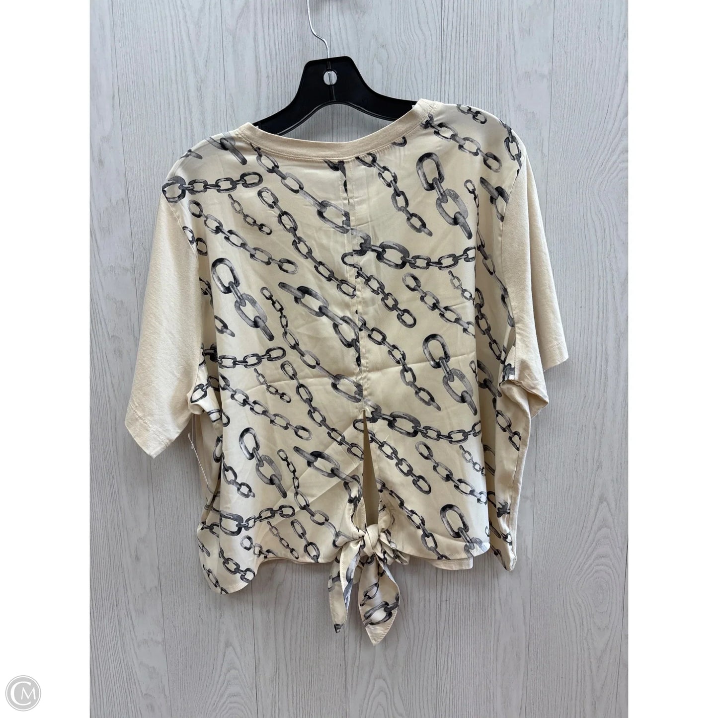 Top Short Sleeve By Express In Cream, Size: Xl