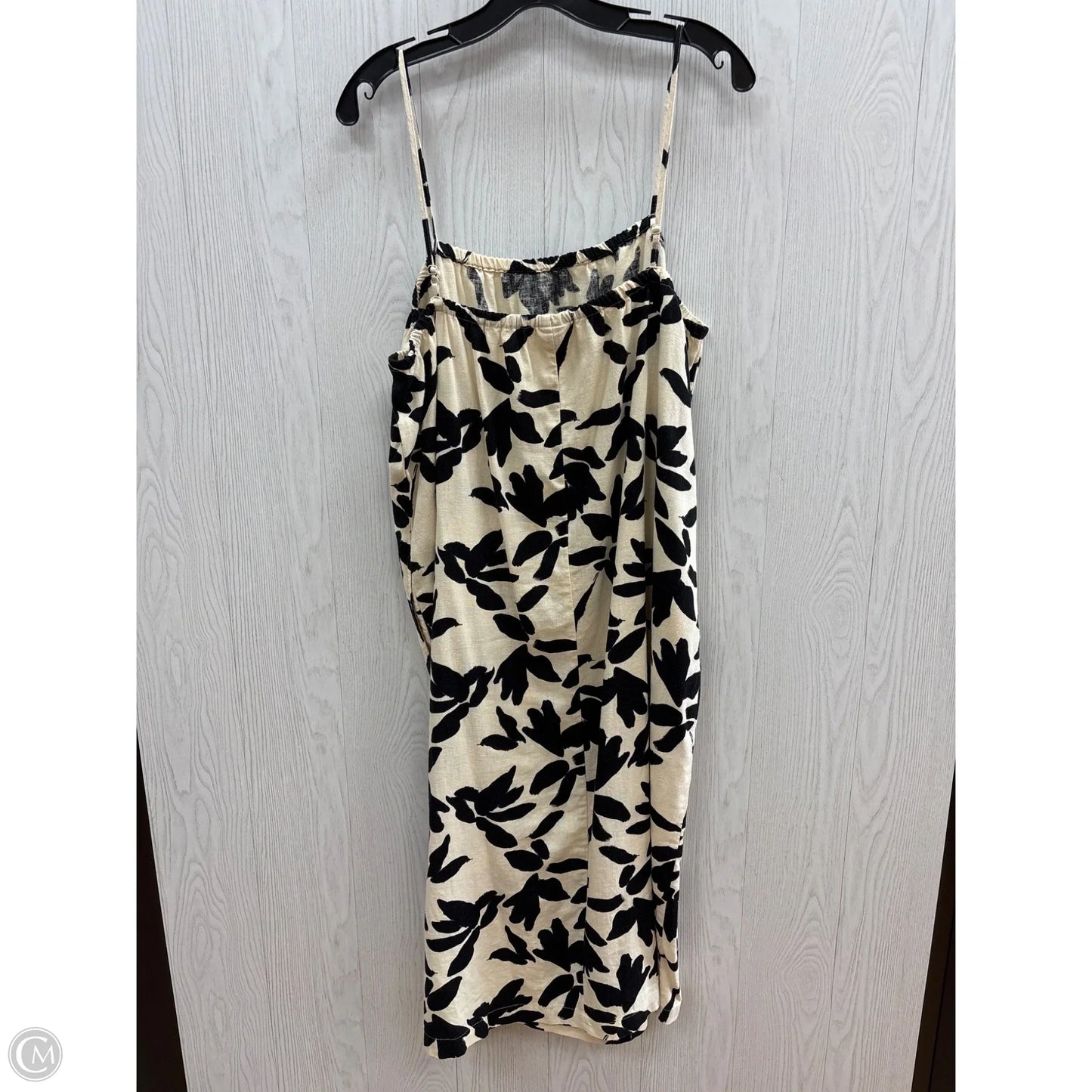 Dress Casual Short By A New Day In Beige, Size: L