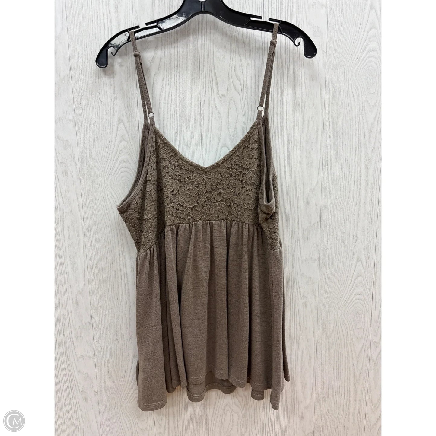 Top Sleeveless Basic By Torrid In Taupe, Size: 2x