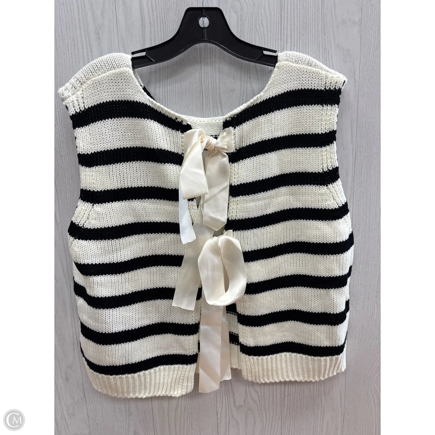 Top Sleeveless By Shein In Black & White, Size: 2x