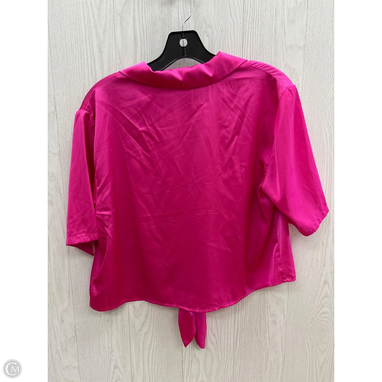 Top Short Sleeve By Clothes Mentor In Pink, Size: M