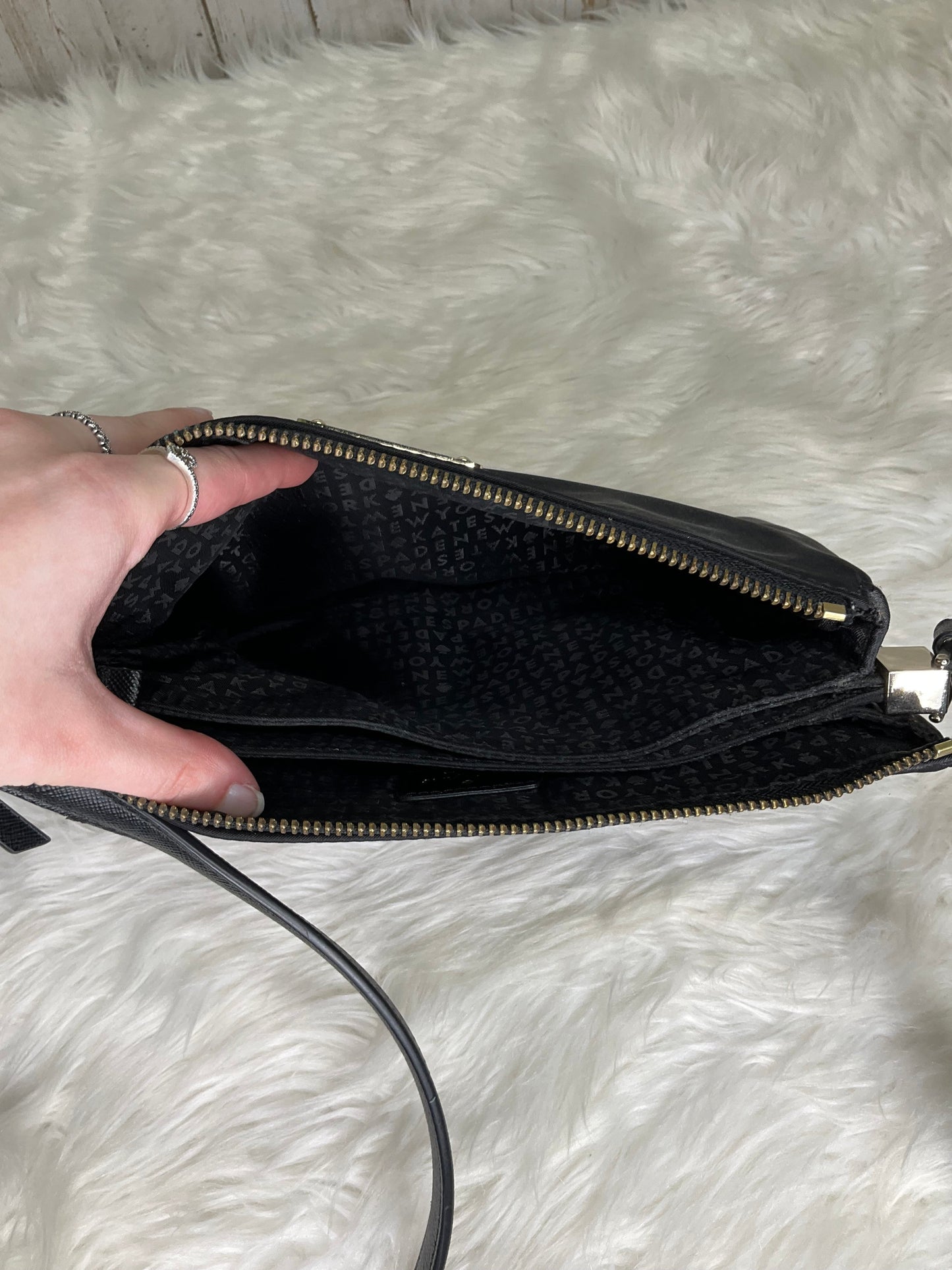Crossbody Designer By Kate Spade Size: Small