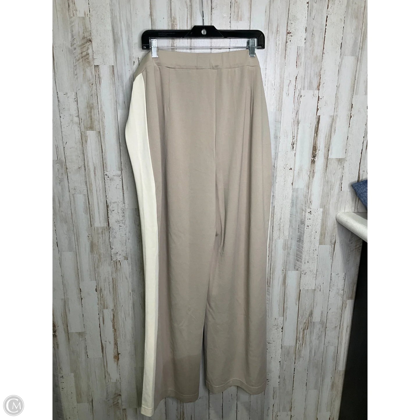 Pants Wide Leg By Clothes Mentor In Tan, Size: 2x