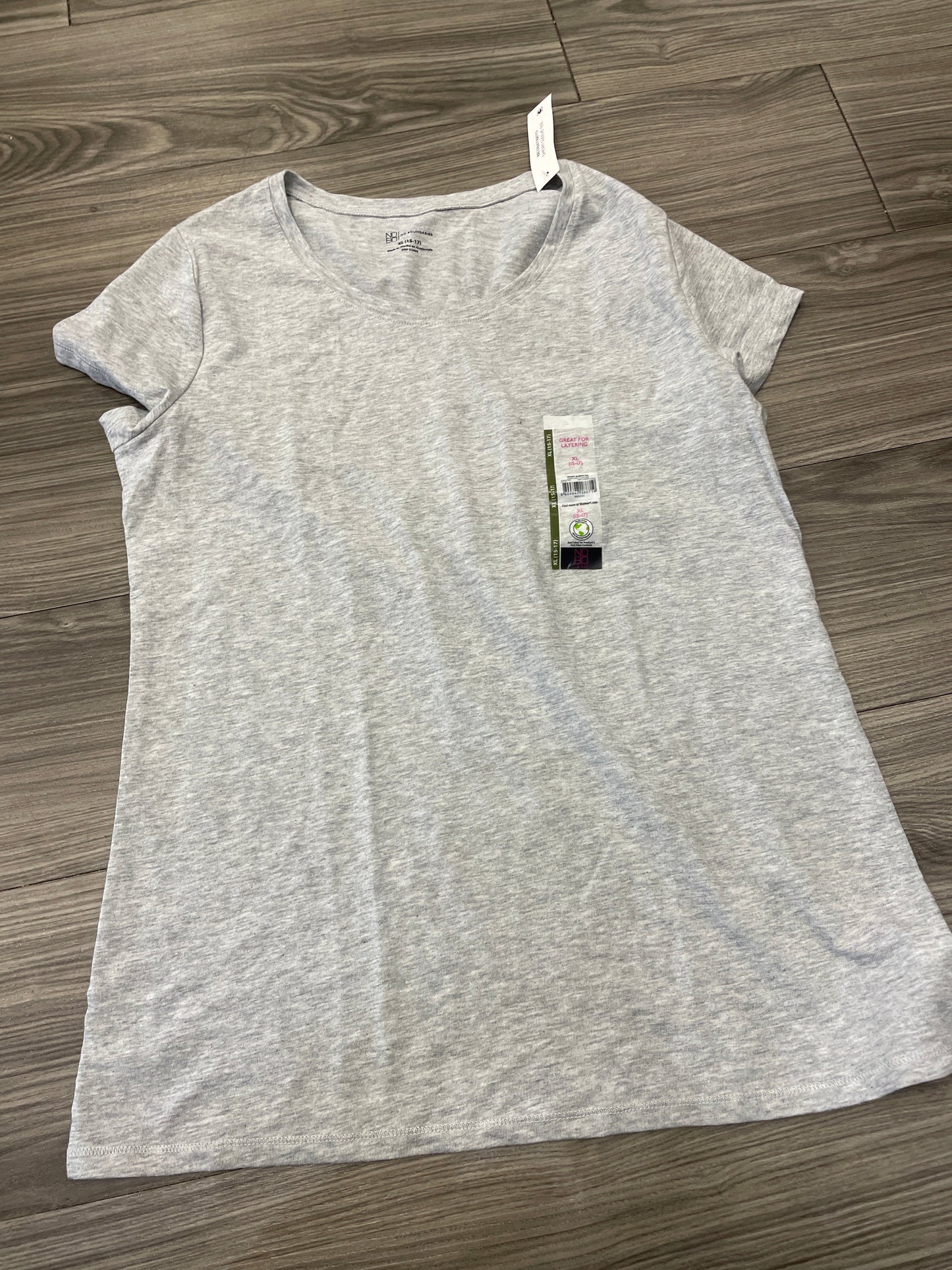 Top Short Sleeve By No Boundaries Size: Xl