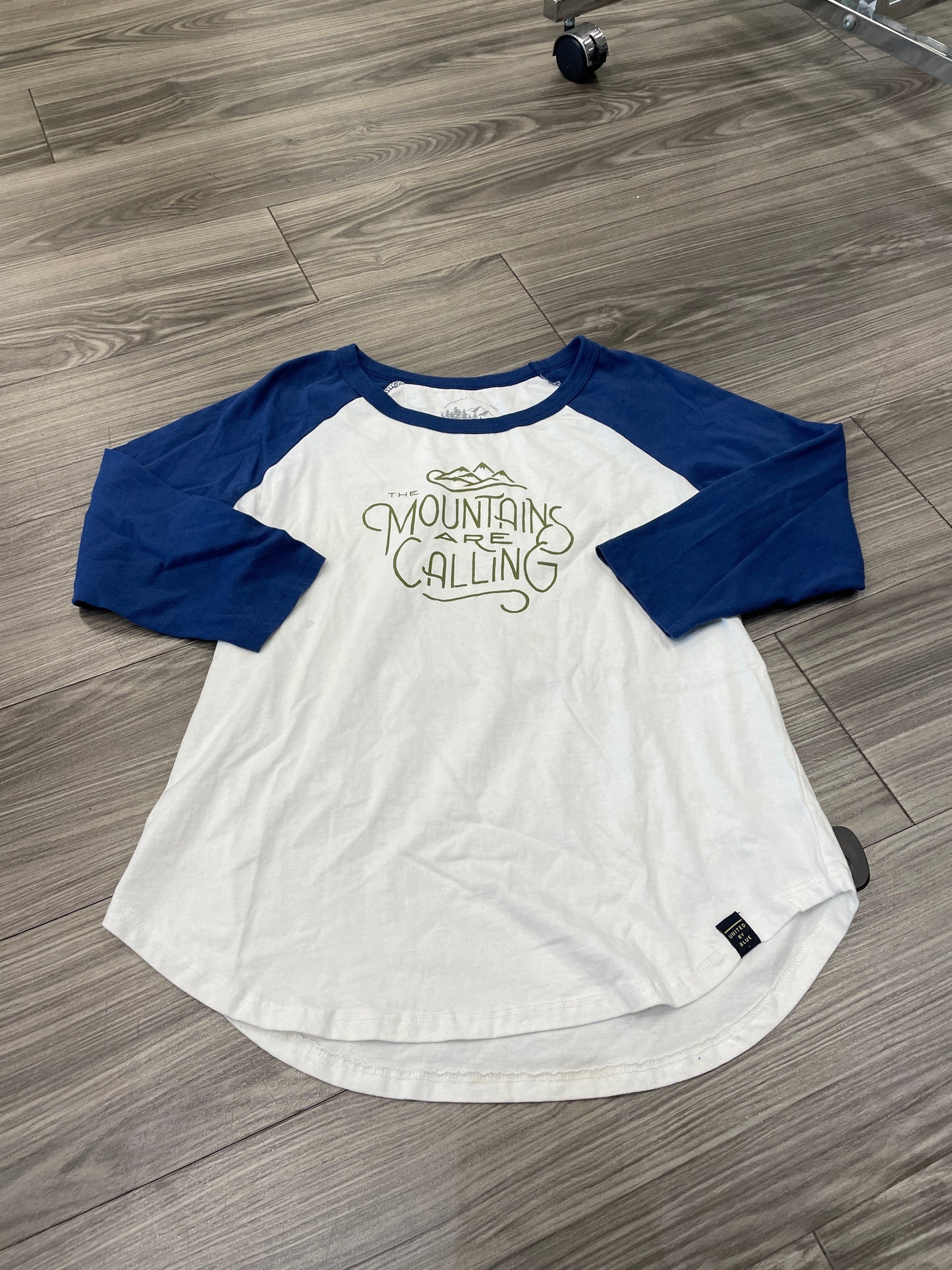 Blue & Cream Top 3/4 Sleeve Clothes Mentor, Size L