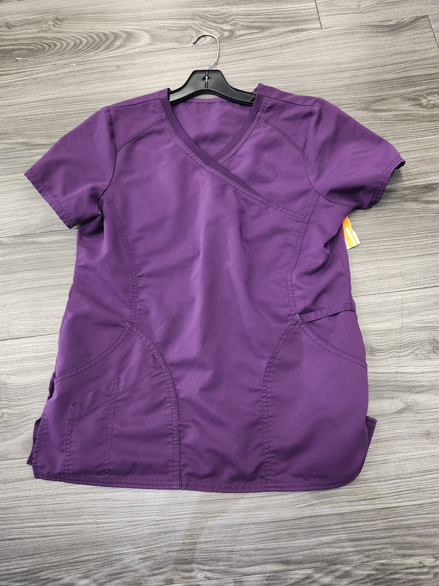 Top Short Sleeve By Clothes Mentor Size: M