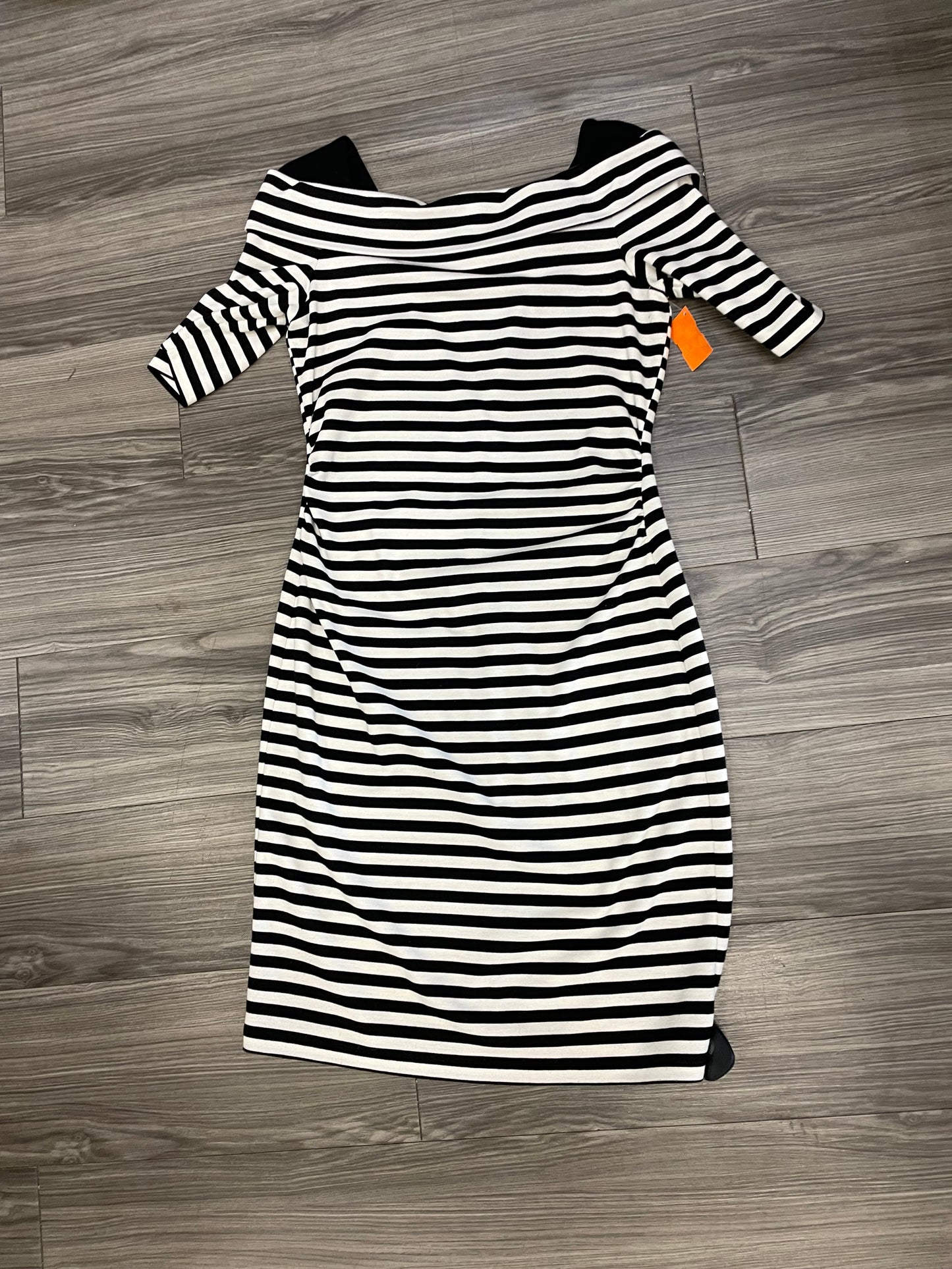 Dress Casual Midi By Maggy London Size: 14